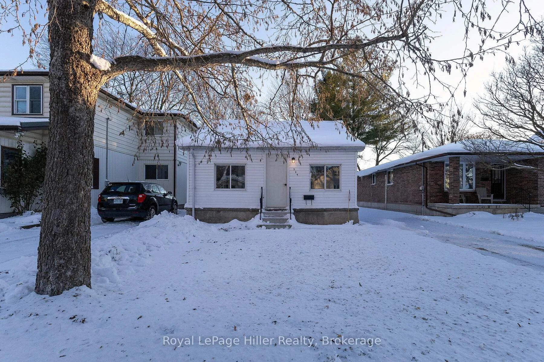 Front of 529 Albert Street