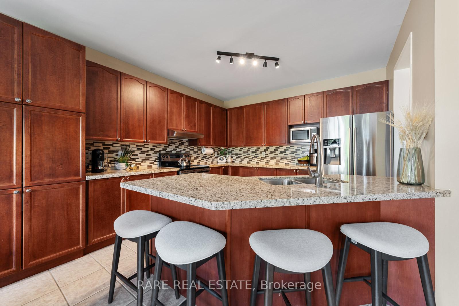 Photo 19 of 256 Tower Hill Road, Richmond Hill, Jefferson — HOMEH