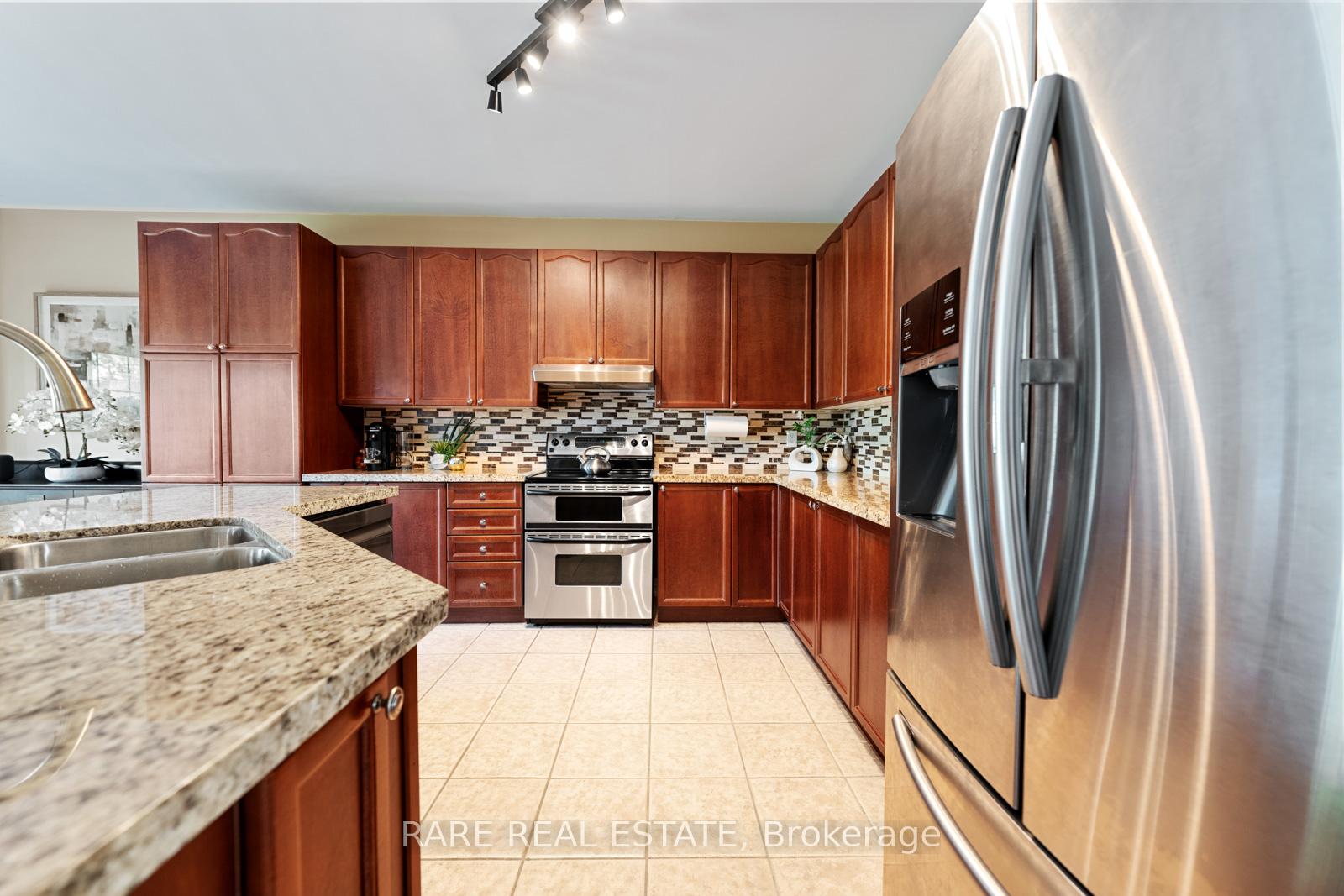 Photo 21 of 256 Tower Hill Road, Richmond Hill, Jefferson — HOMEH