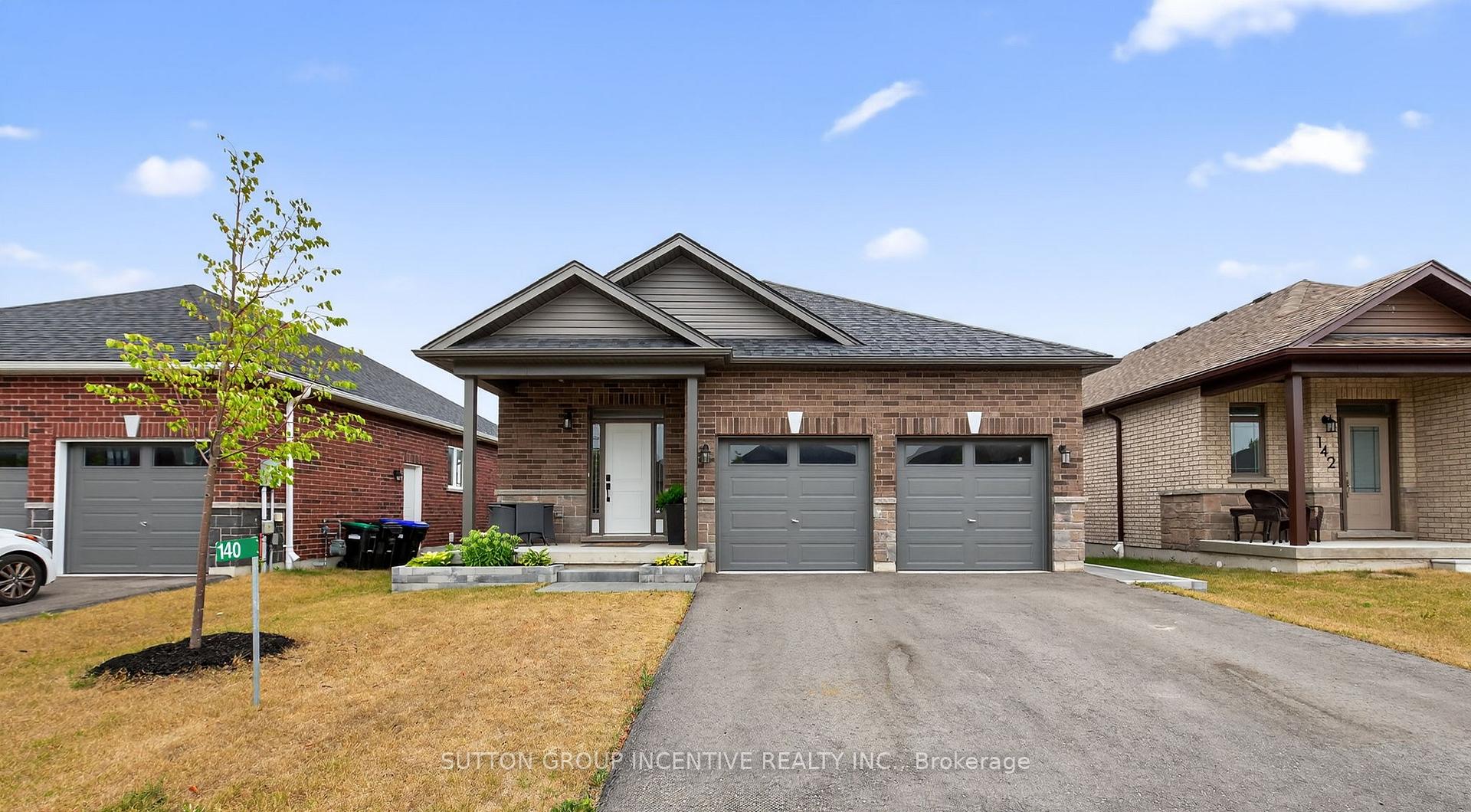 Photo 1 of 140 Ritchie Crescent, Springwater, Elmvale — HOMEH