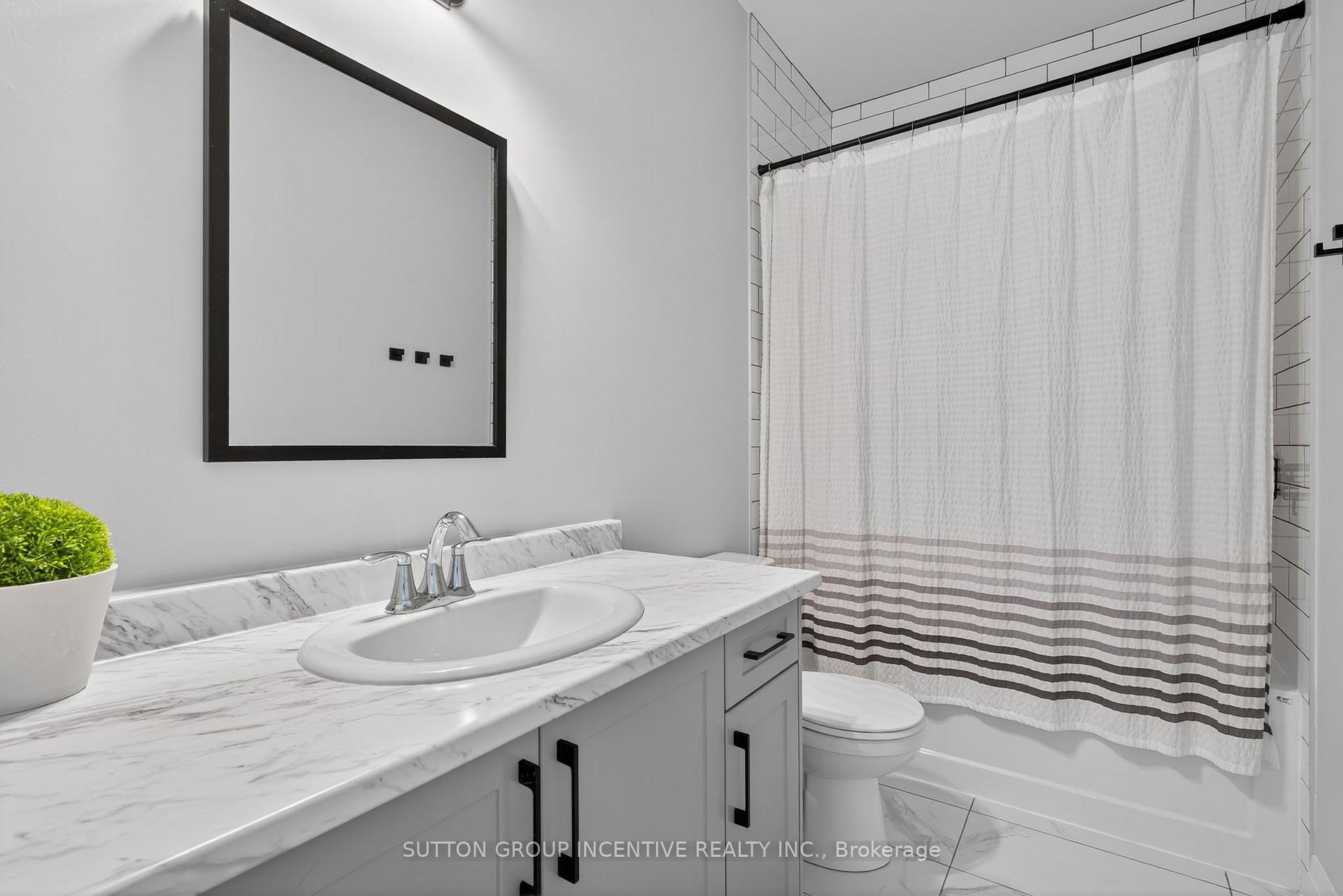 Photo 14 of 140 Ritchie Crescent, Springwater, Elmvale — HOMEH