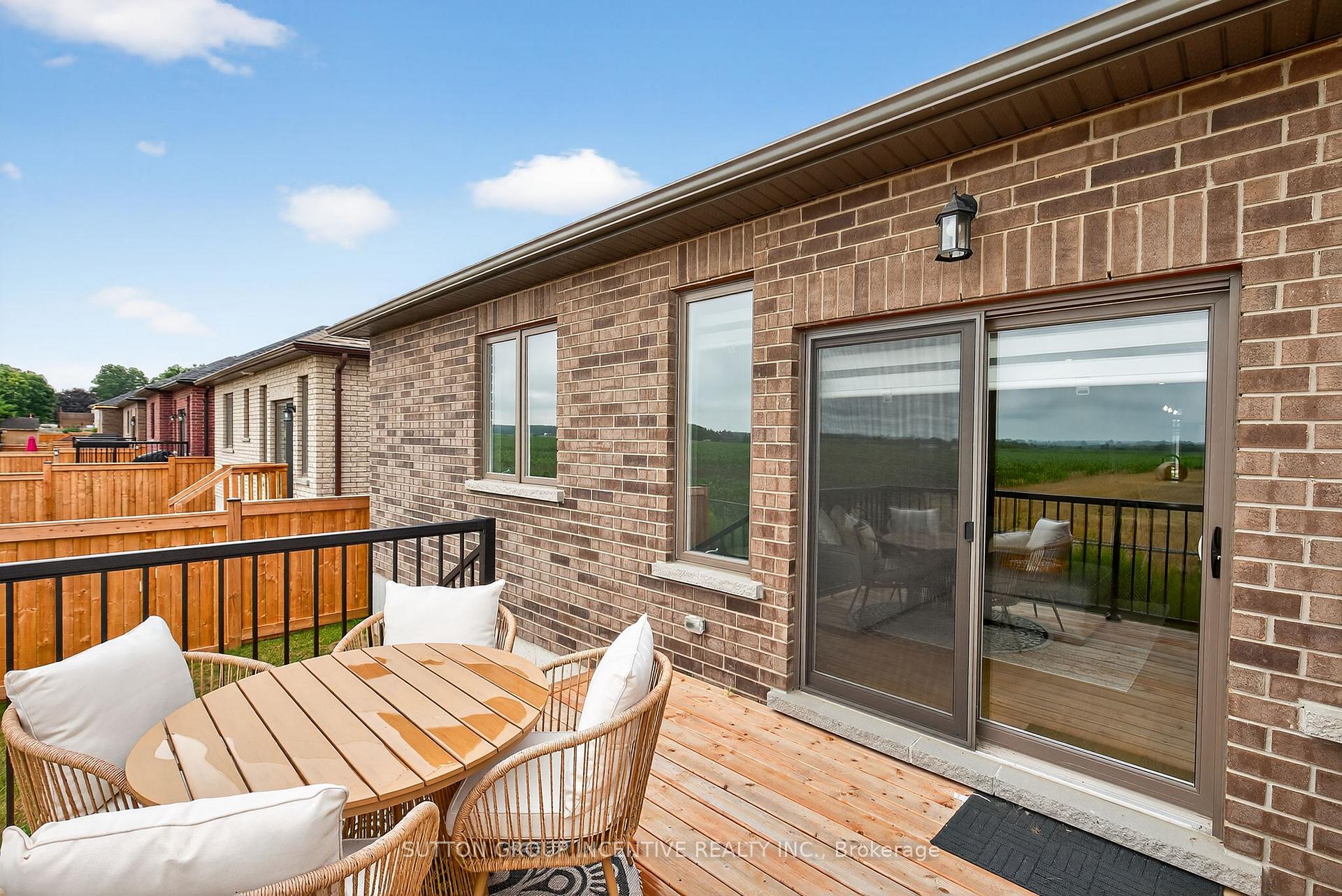 Photo 22 of 140 Ritchie Crescent, Springwater, Elmvale — HOMEH