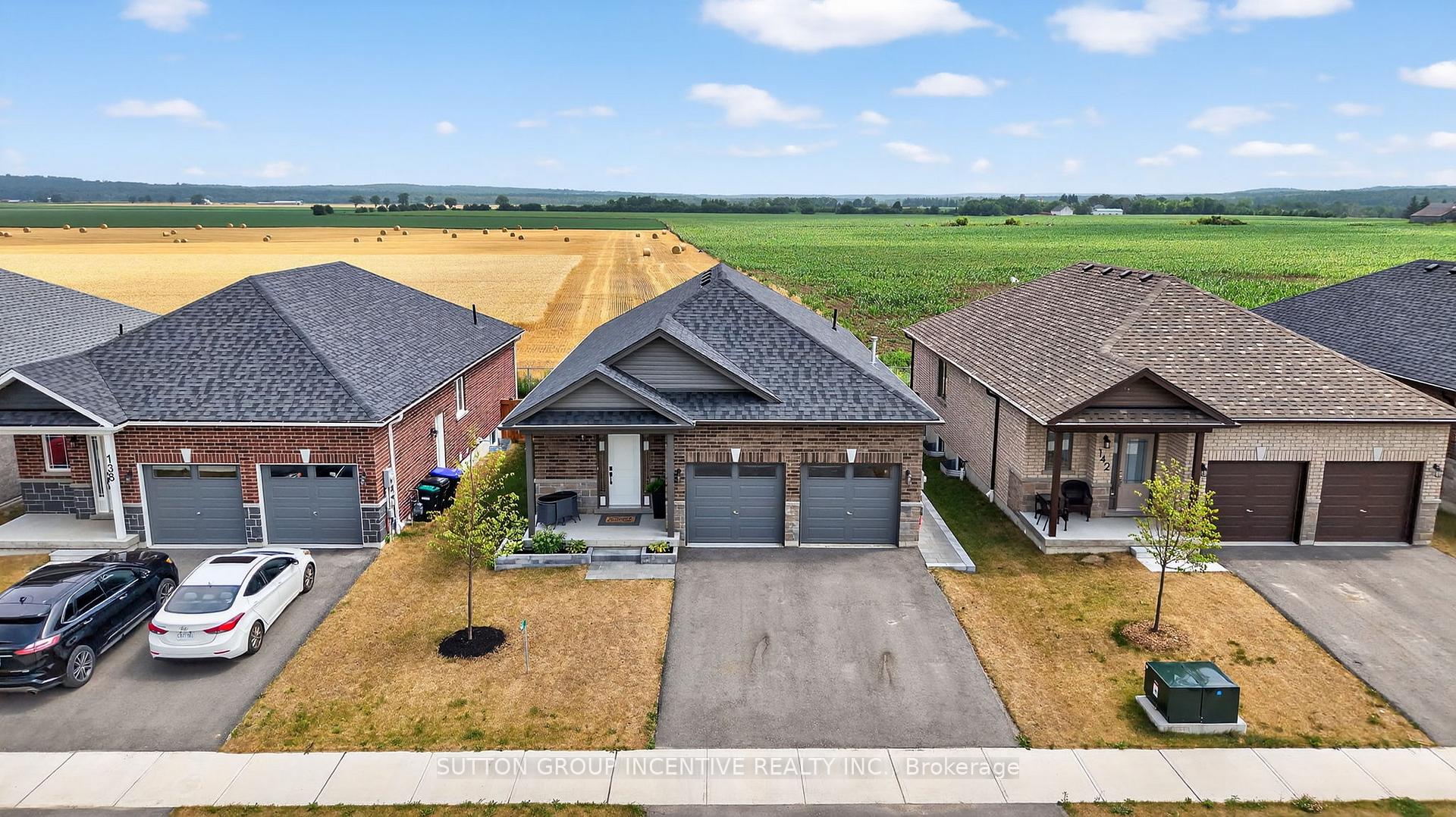 Photo 23 of 140 Ritchie Crescent, Springwater, Elmvale — HOMEH