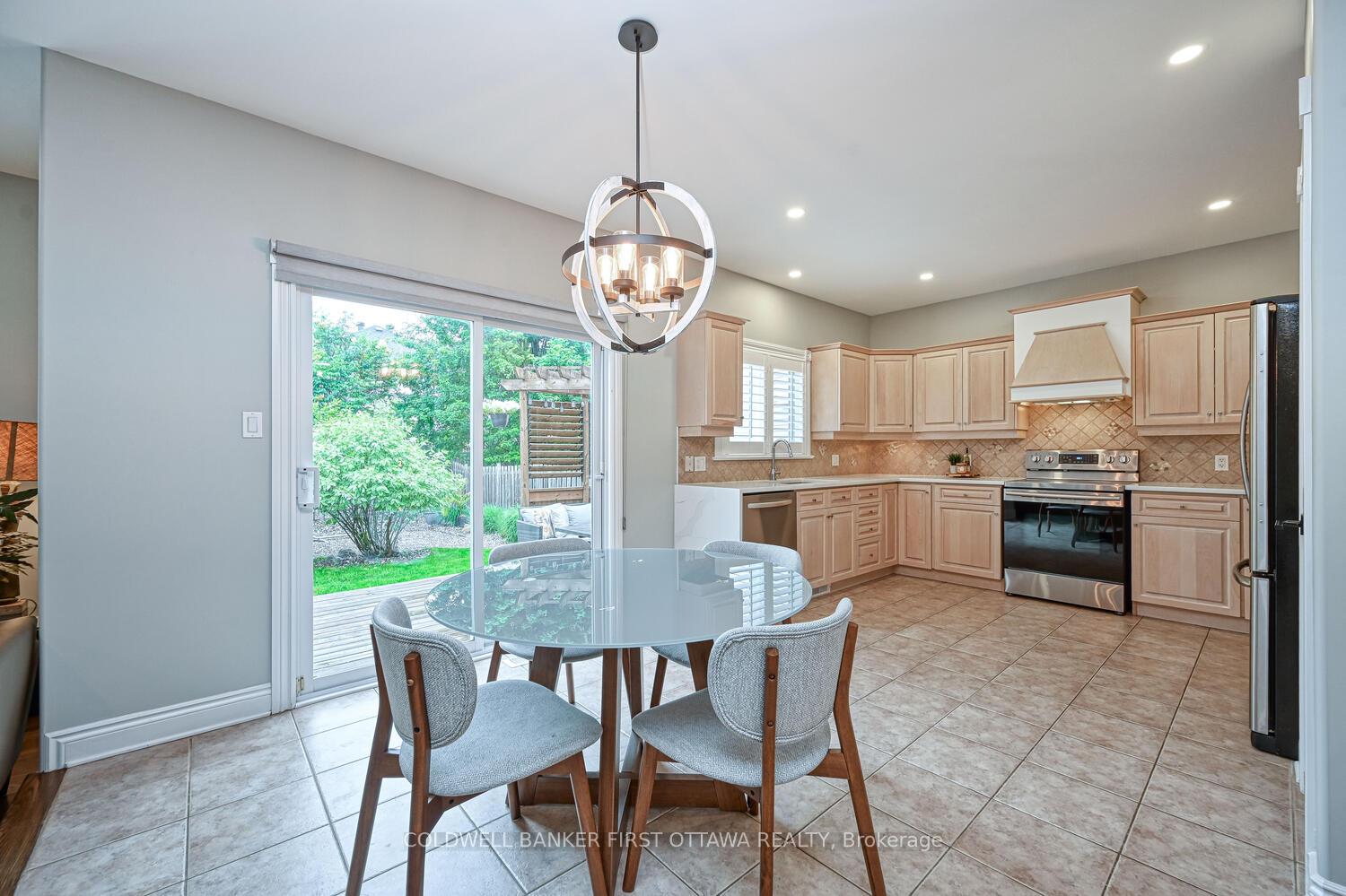Photo 14 of 105 Sirocco Crescent, Ottawa, Stittsville (North) — HOMEH