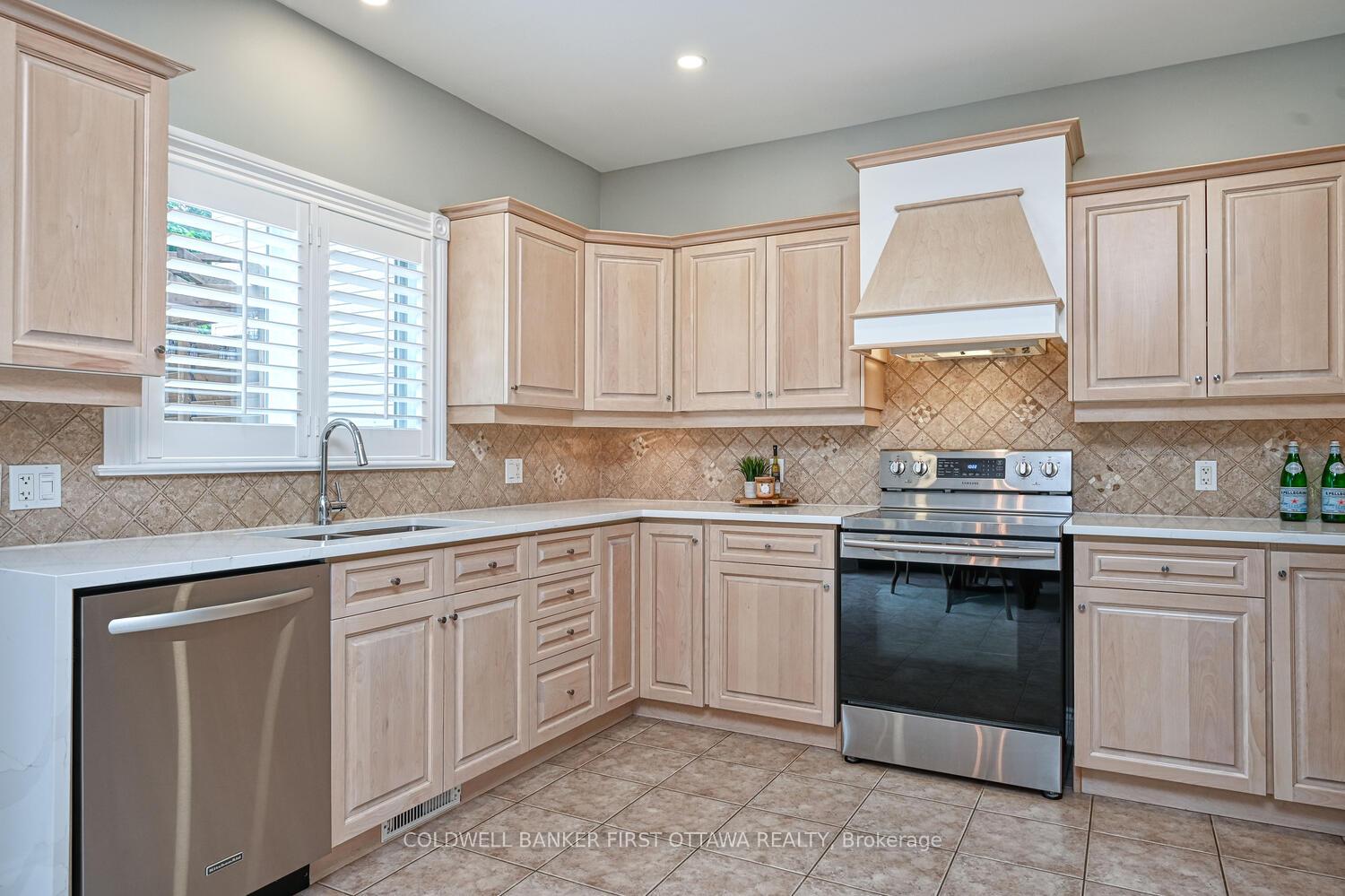 Photo 17 of 105 Sirocco Crescent, Ottawa, Stittsville (North) — HOMEH