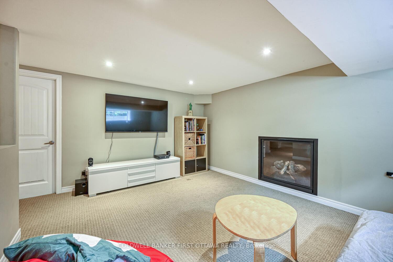 Photo 43 of 105 Sirocco Crescent, Ottawa, Stittsville (North) — HOMEH