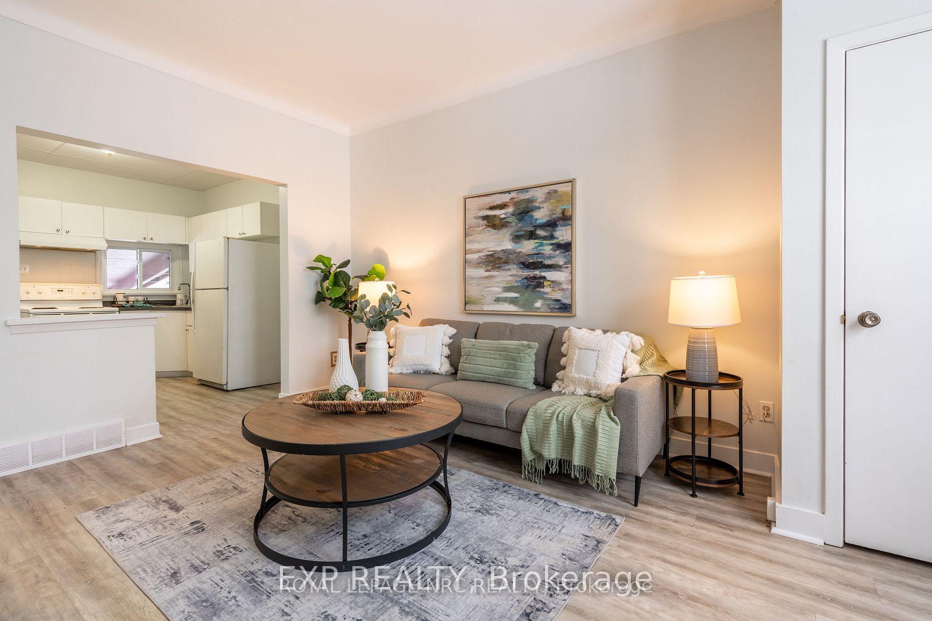 Photo 6 of 30 1/2 Wiley Street, St. Catharines, Downtown — HOMEH