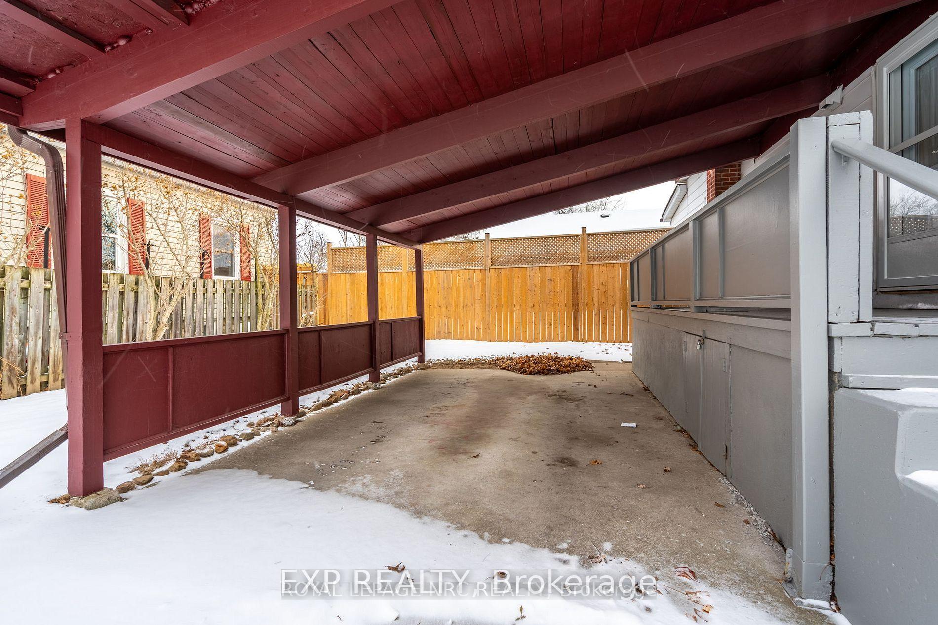 Photo 11 of 30 1/2 Wiley Street, St. Catharines, Downtown — HOMEH