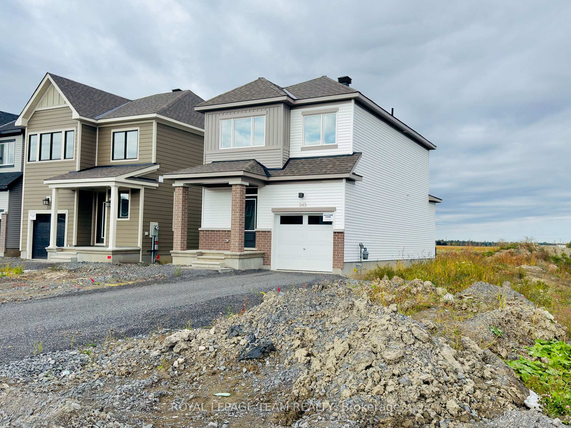 Photo 1 of 343 Cantering Drive, Ottawa, Richmond — HOMEH