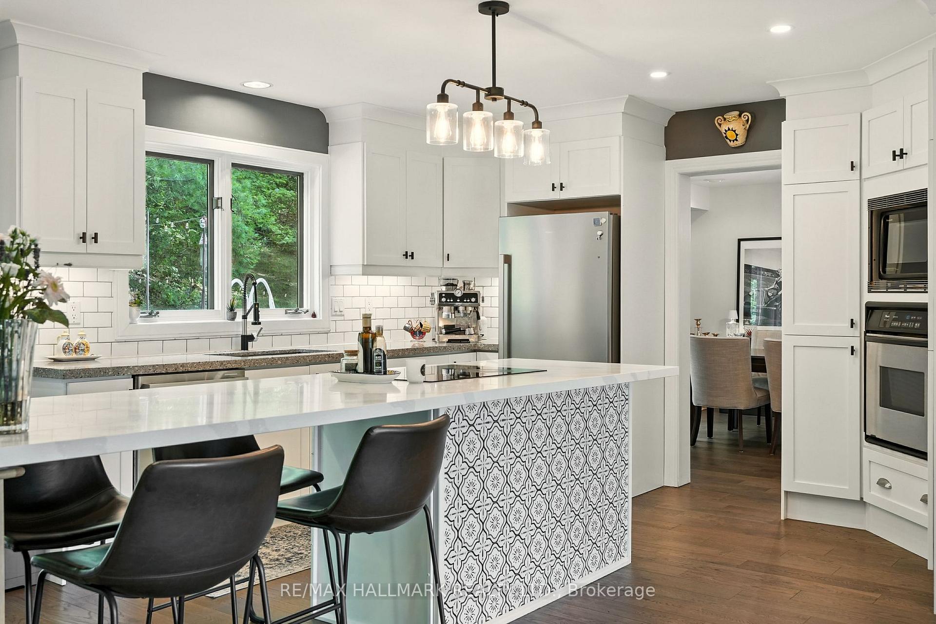 Photo 12 of 30 Pooles Road, Springwater, Midhurst — HOMEH