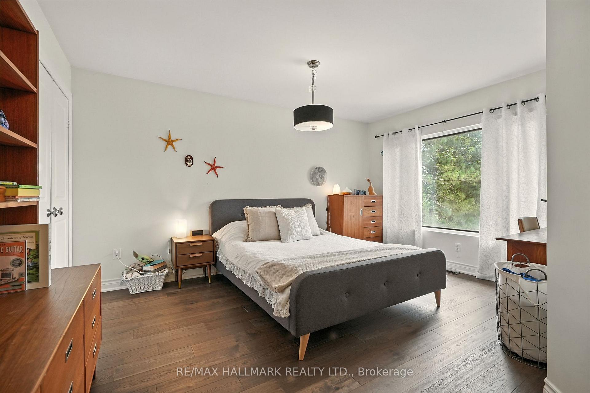 Photo 31 of 30 Pooles Road, Springwater, Midhurst — HOMEH