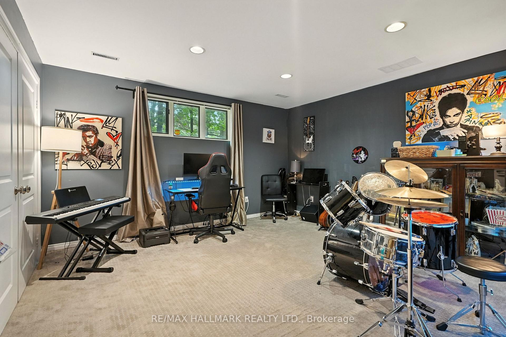 Photo 39 of 30 Pooles Road, Springwater, Midhurst — HOMEH