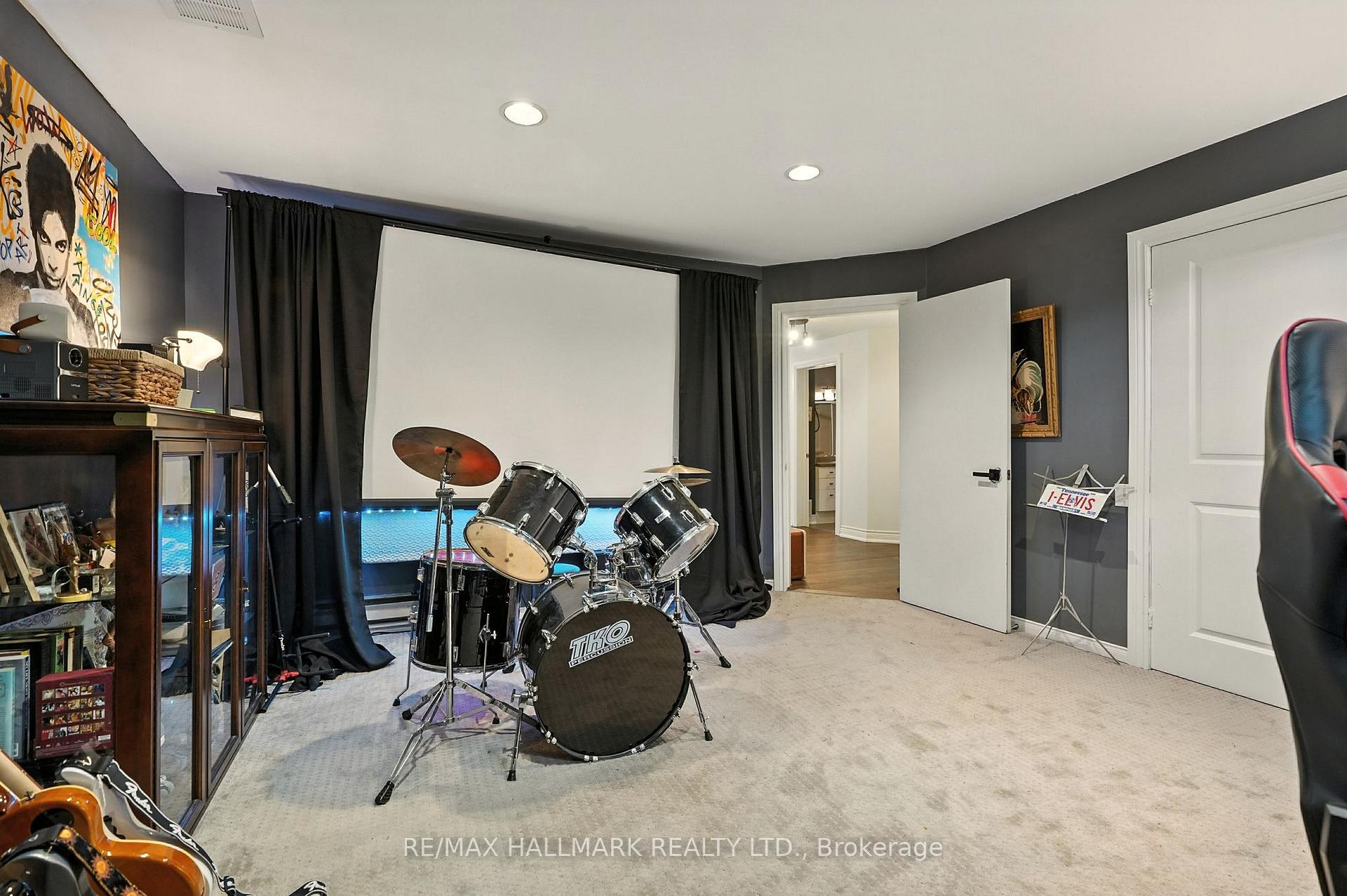 Photo 40 of 30 Pooles Road, Springwater, Midhurst — HOMEH