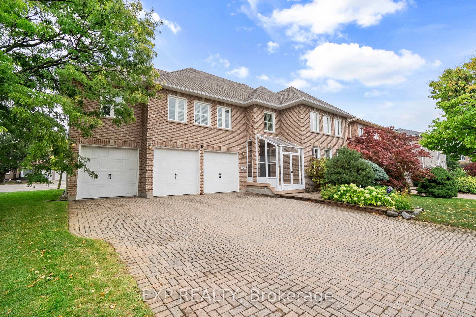 Front of 5 Fisico Court