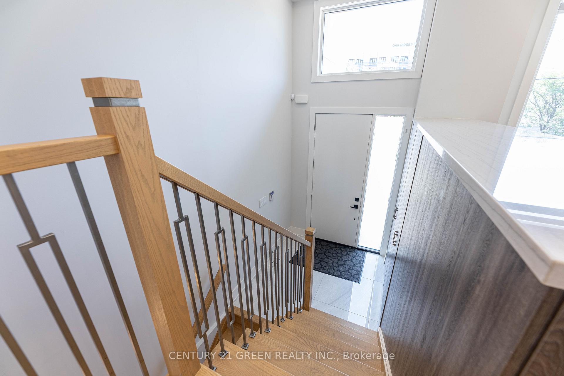 Photo 3 of 20 Sunset Beach Road, Richmond Hill, Oak Ridges Lake Wilcox — HOMEH