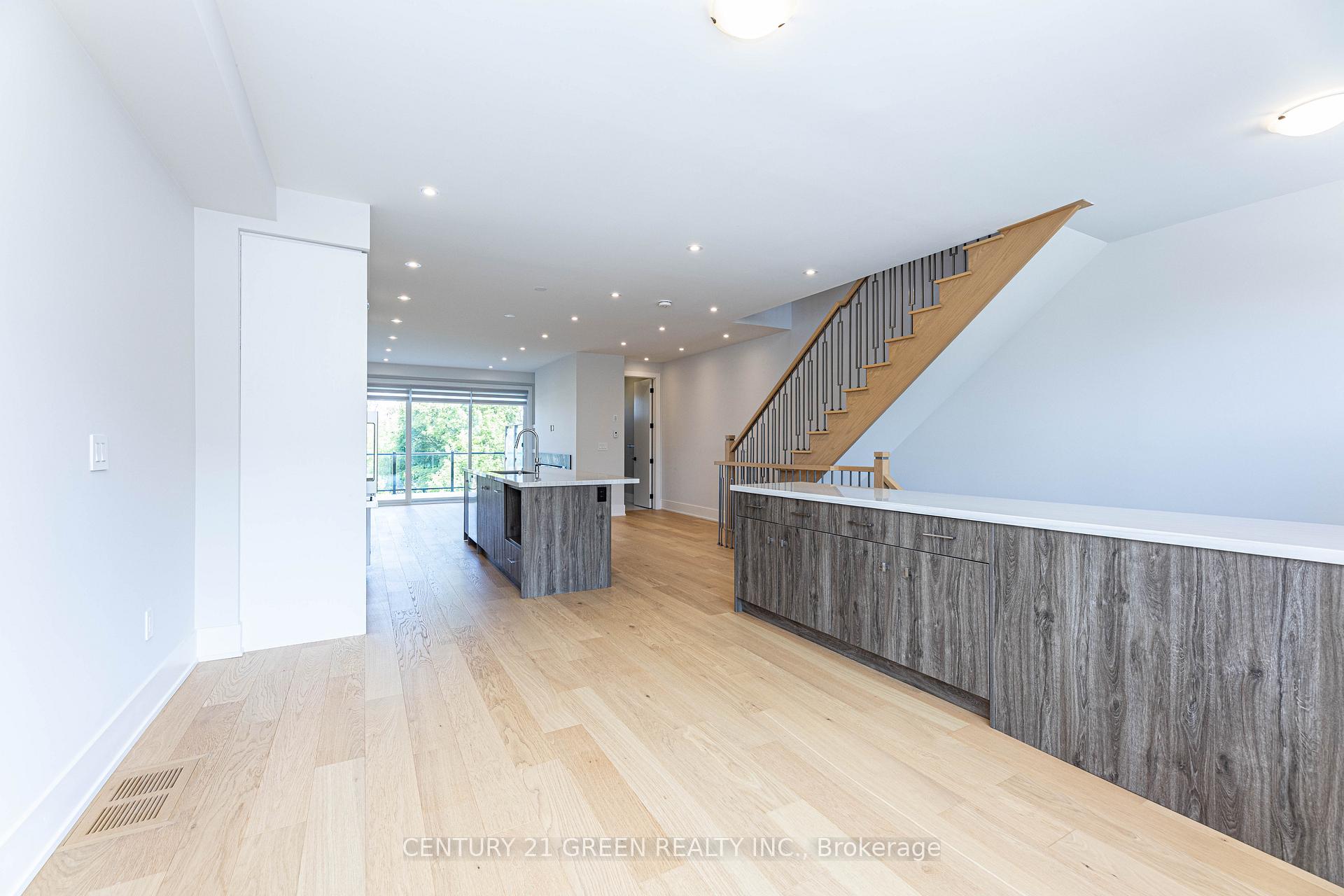 Photo 5 of 20 Sunset Beach Road, Richmond Hill, Oak Ridges Lake Wilcox — HOMEH