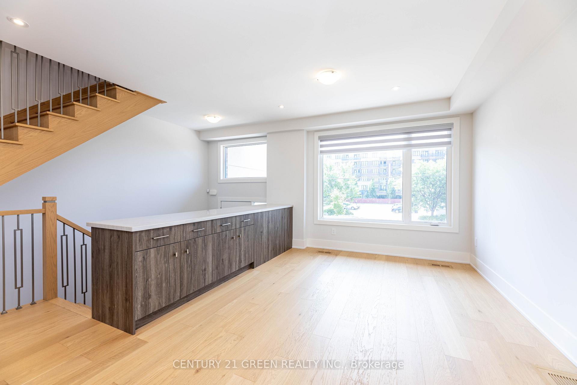 Photo 7 of 20 Sunset Beach Road, Richmond Hill, Oak Ridges Lake Wilcox — HOMEH
