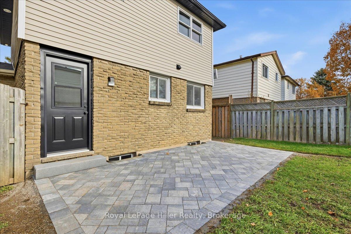 Photo 41 of 237 Willow Street, Stratford — HOMEH