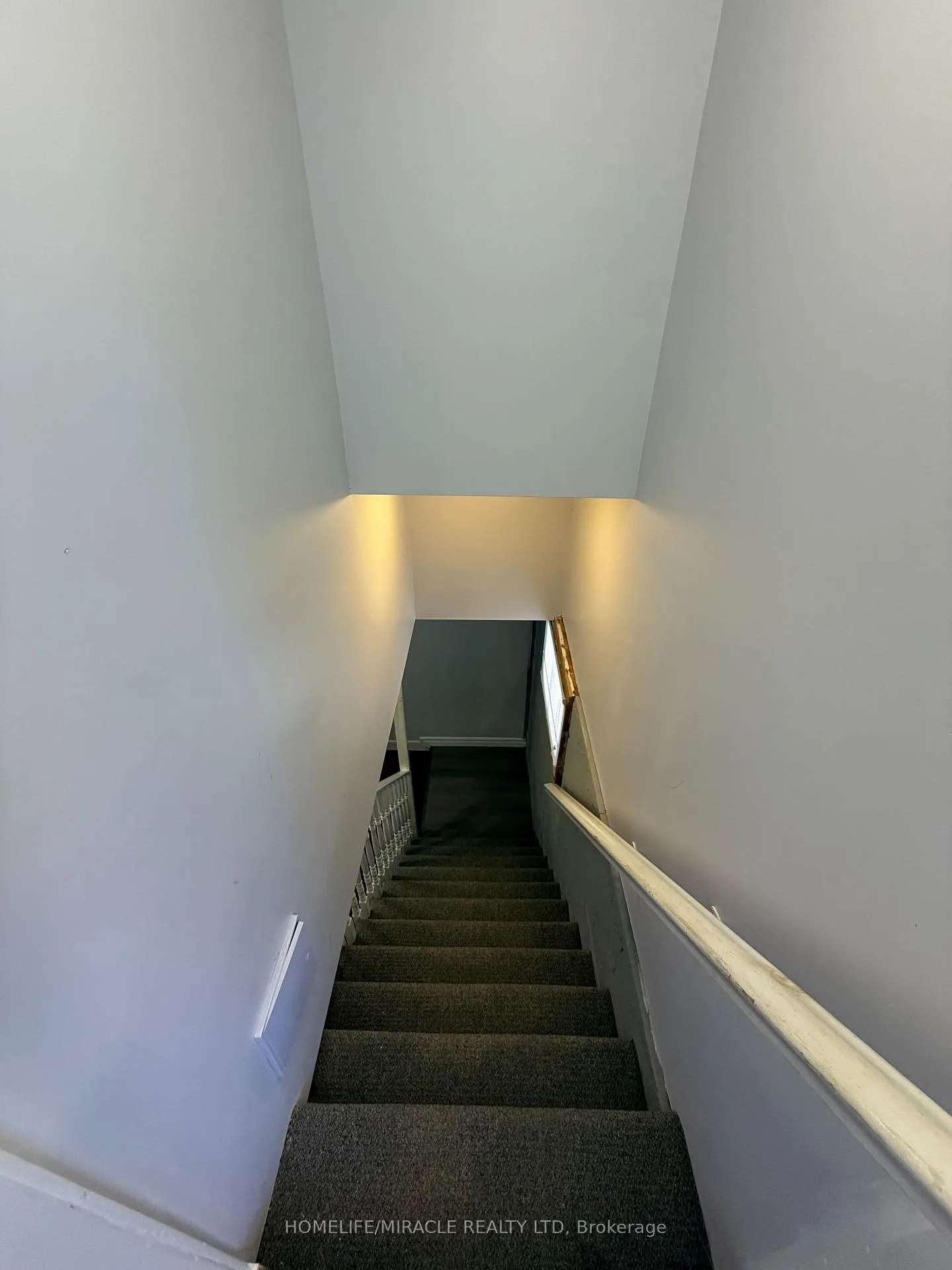 Photo 21 of 11 Garnet Street, St. Catharines, Facer — HOMEH
