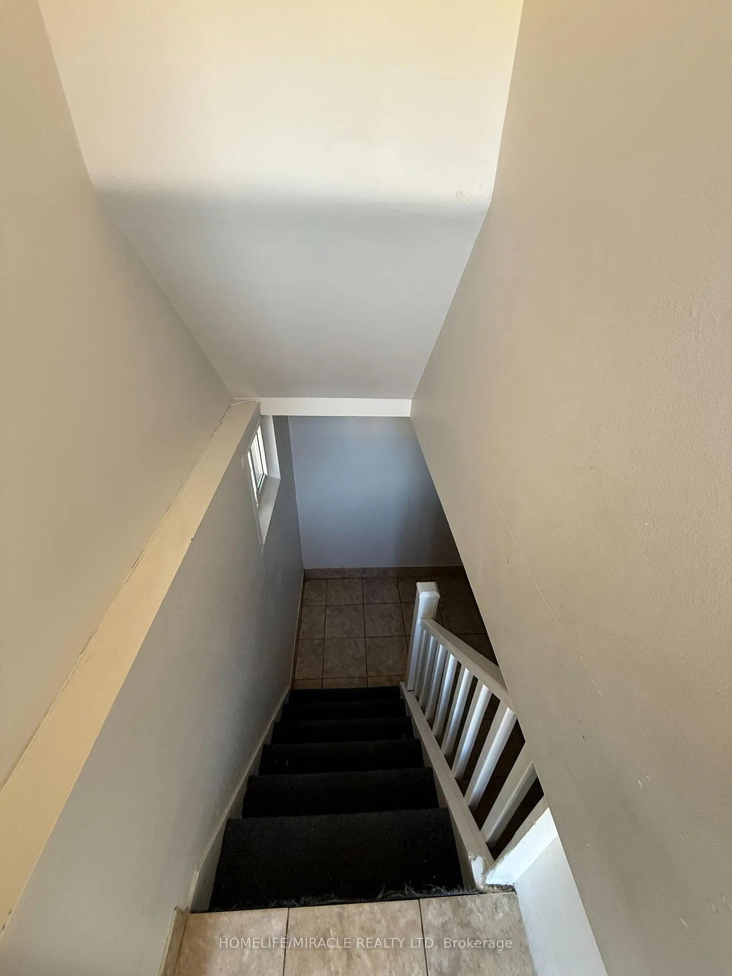 Photo 25 of 11 Garnet Street, St. Catharines, Facer — HOMEH