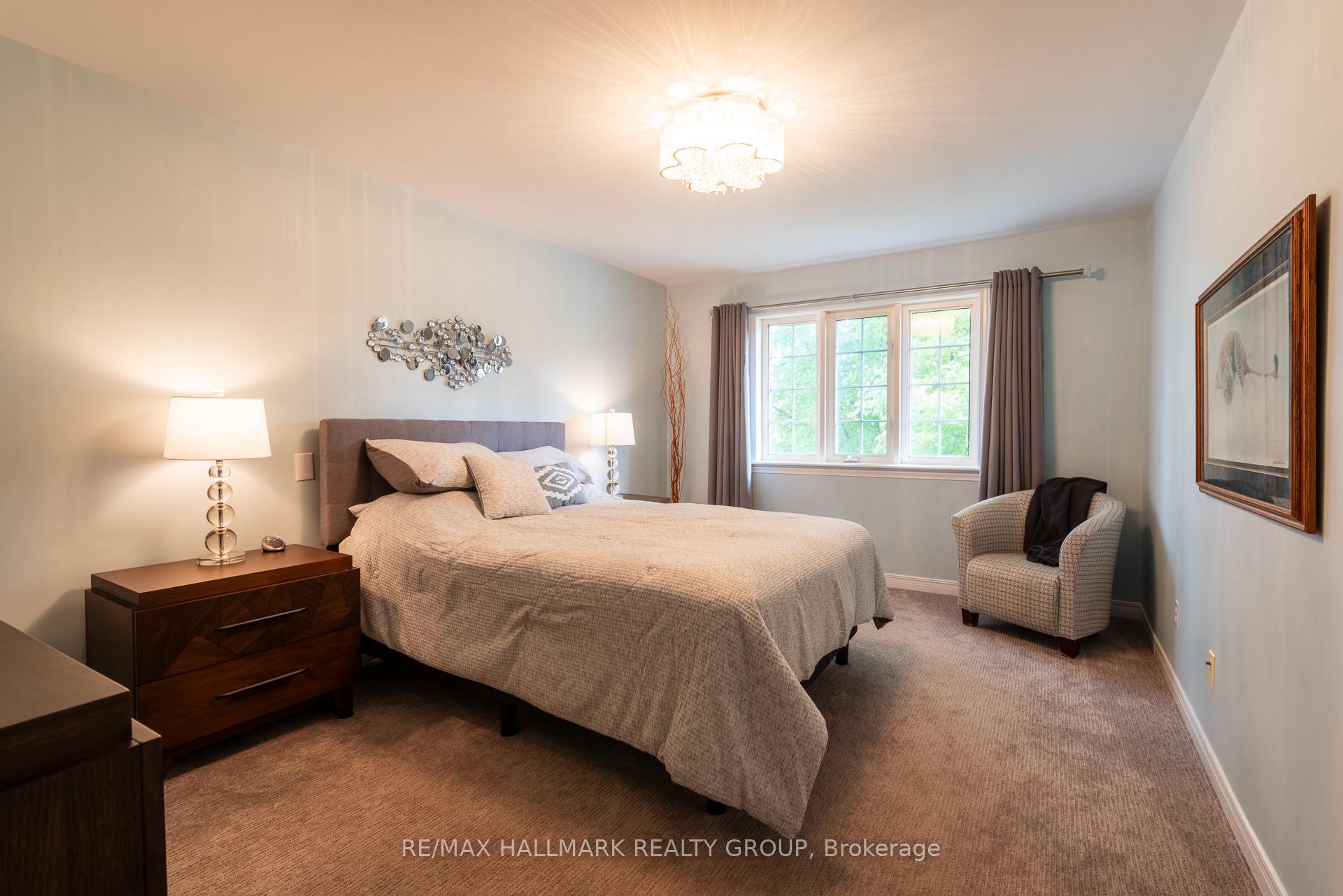 Photo 23 of 50 Cherry Drive, Ottawa, Stittsville (South) — HOMEH