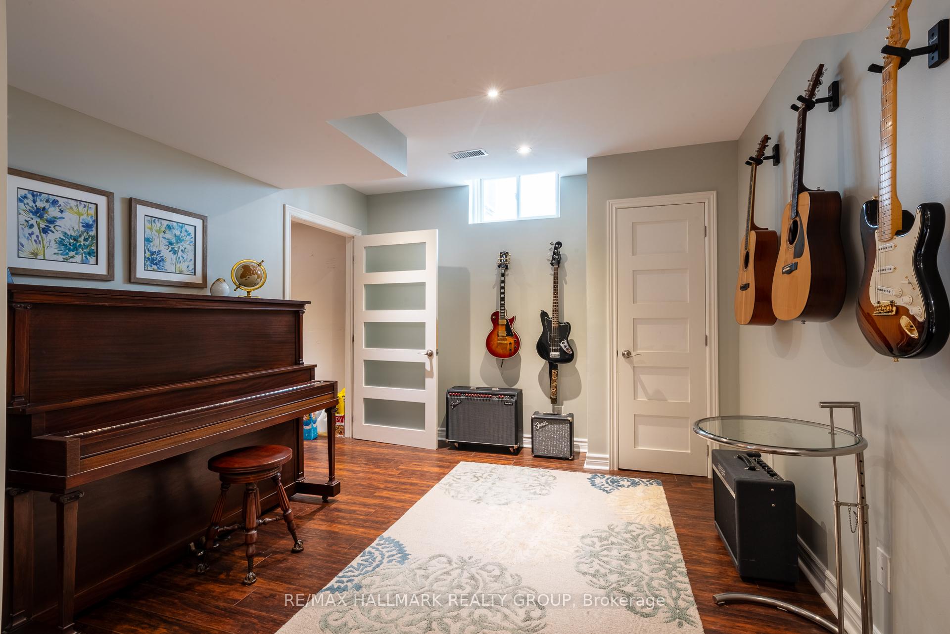 Photo 31 of 50 Cherry Drive, Ottawa, Stittsville (South) — HOMEH