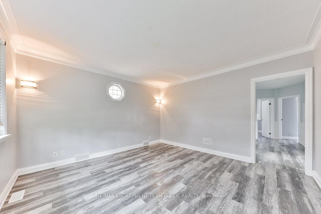 Photo 7 of Unit Main Level, 1 Carina Street, St. Catharines, Facer — HOMEH