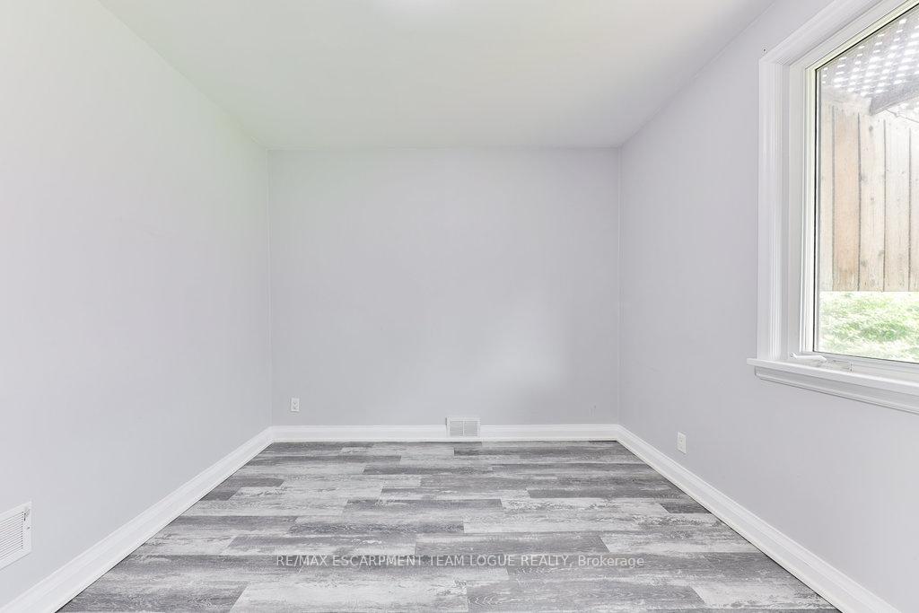 Photo 22 of Unit Main Level, 1 Carina Street, St. Catharines, Facer — HOMEH