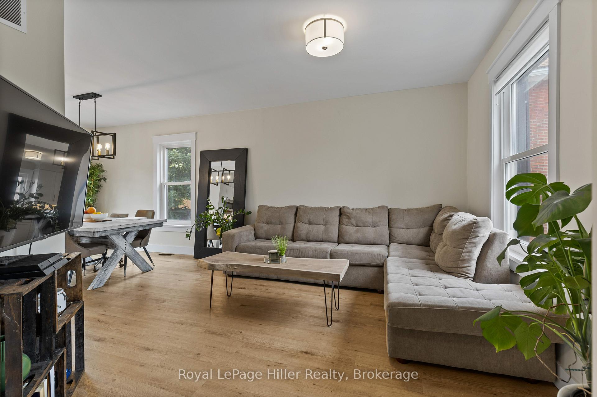 Photo 5 of 65 Guelph Street, Stratford — HOMEH