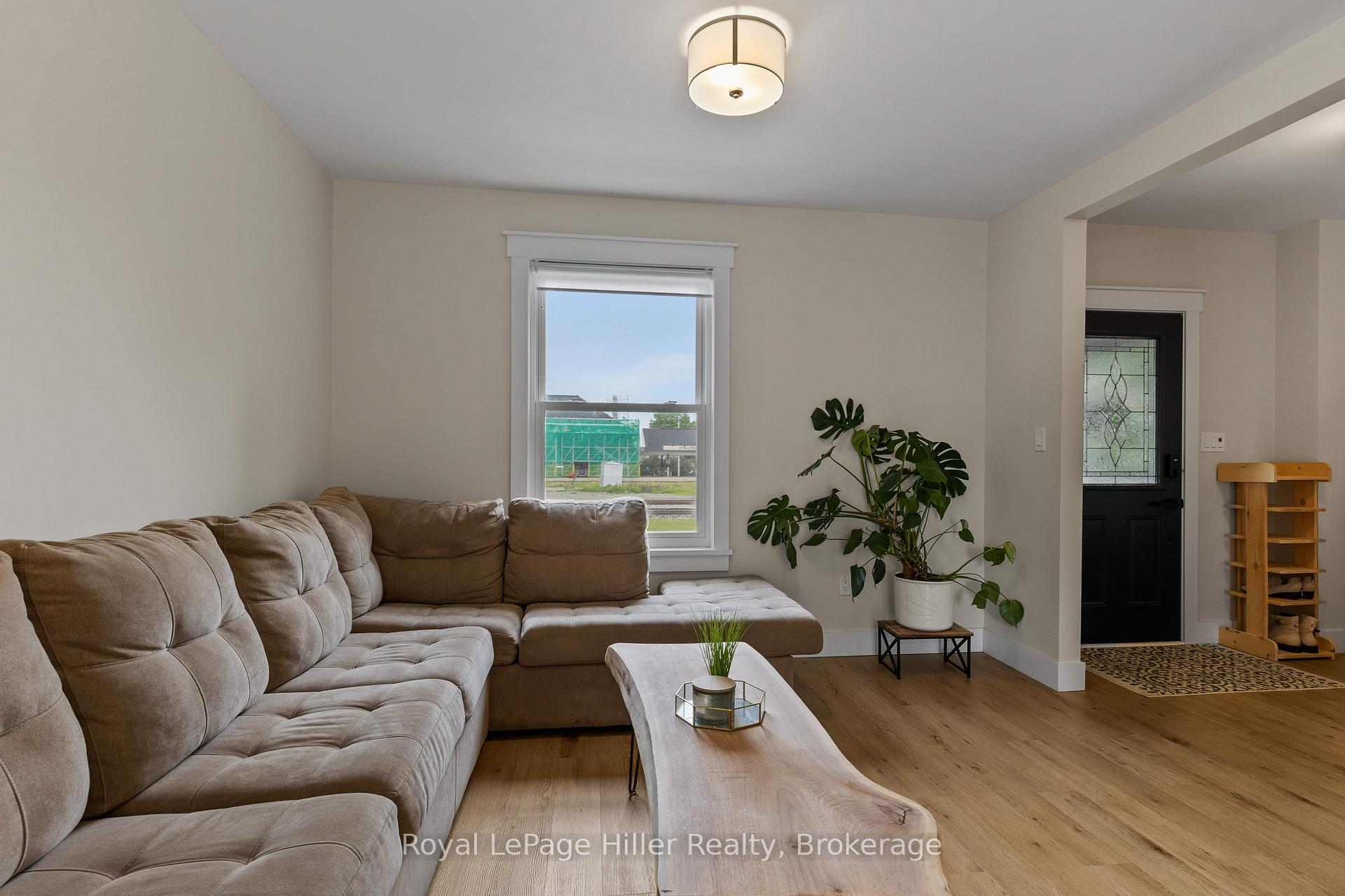 Photo 6 of 65 Guelph Street, Stratford — HOMEH