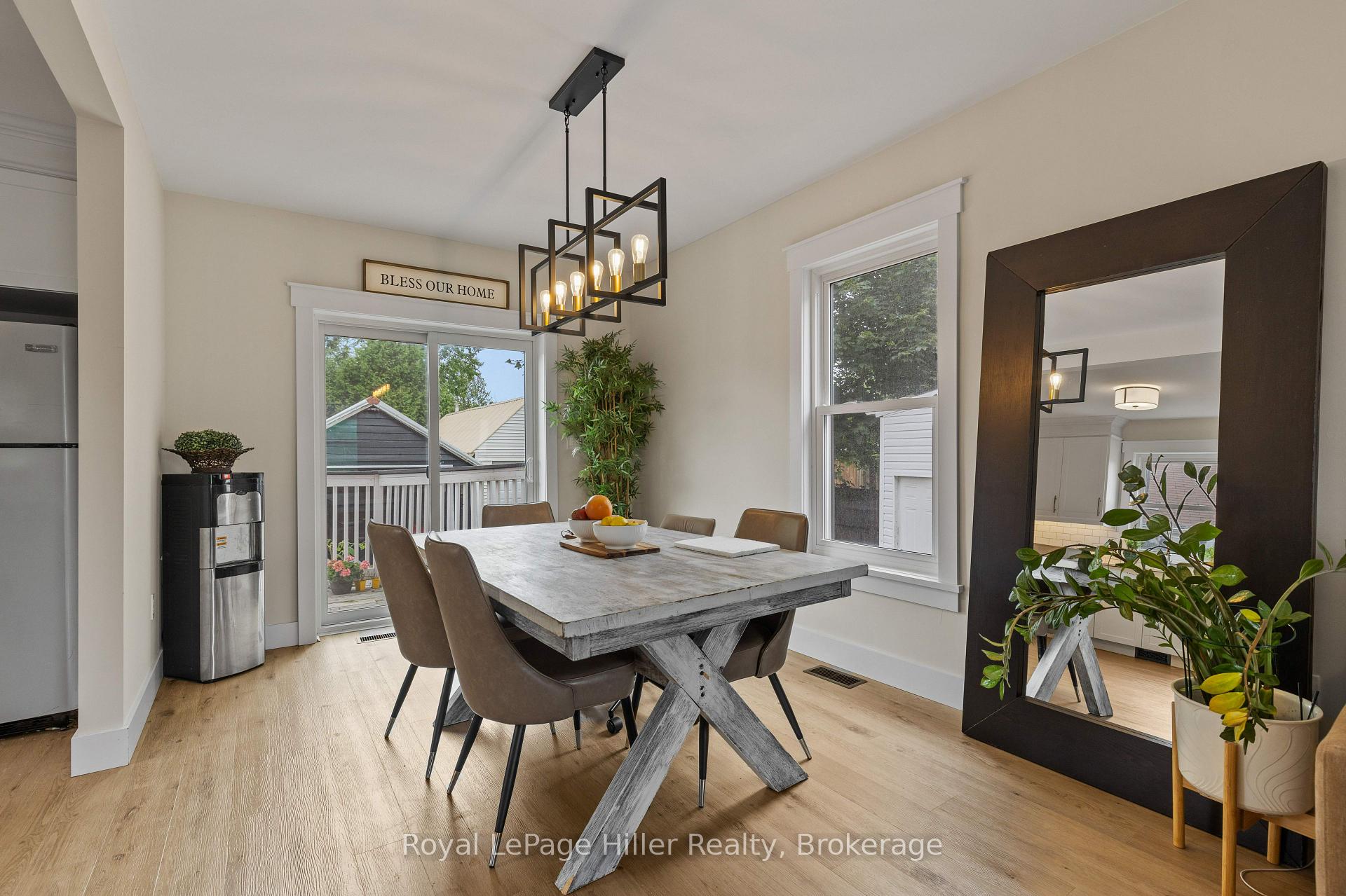 Photo 7 of 65 Guelph Street, Stratford — HOMEH
