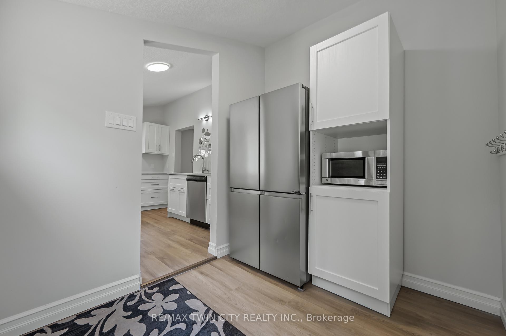 Photo 12 of 41 Chestnut Street, St. Thomas — HOMEH