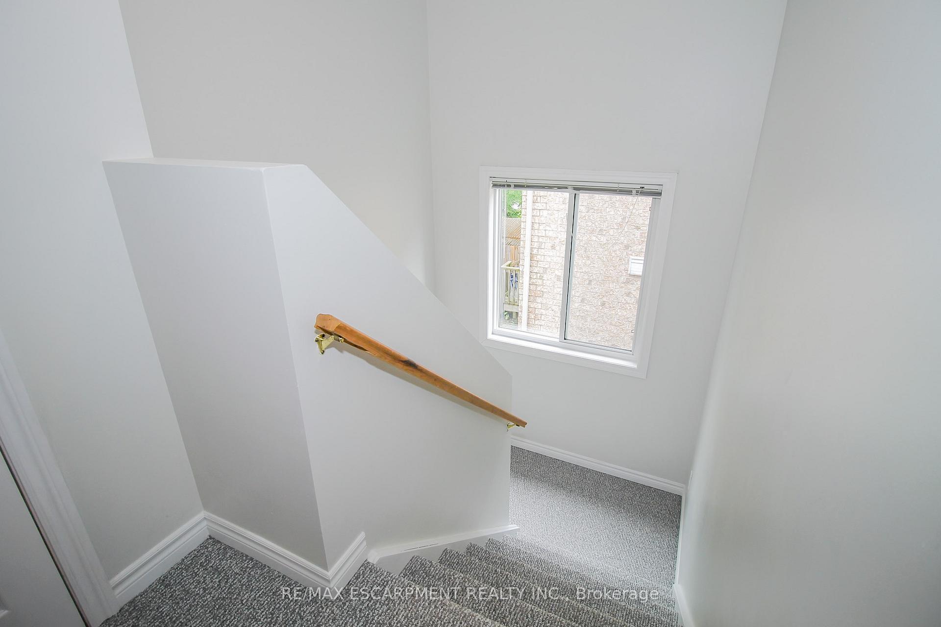 Photo 24 of 27B Walnut Street, St. Catharines, Secord Woods — HOMEH