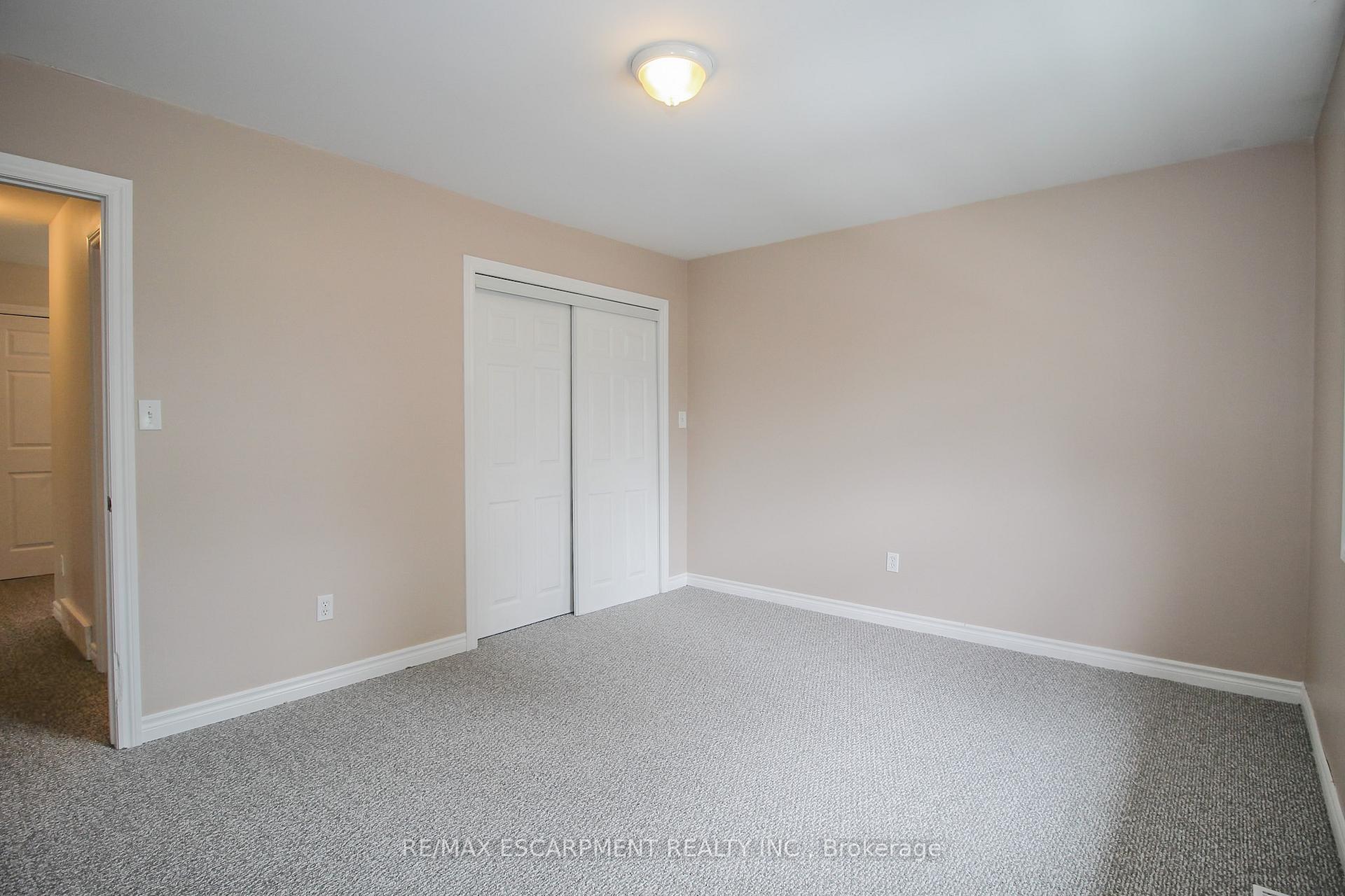 Photo 29 of 27B Walnut Street, St. Catharines, Secord Woods — HOMEH