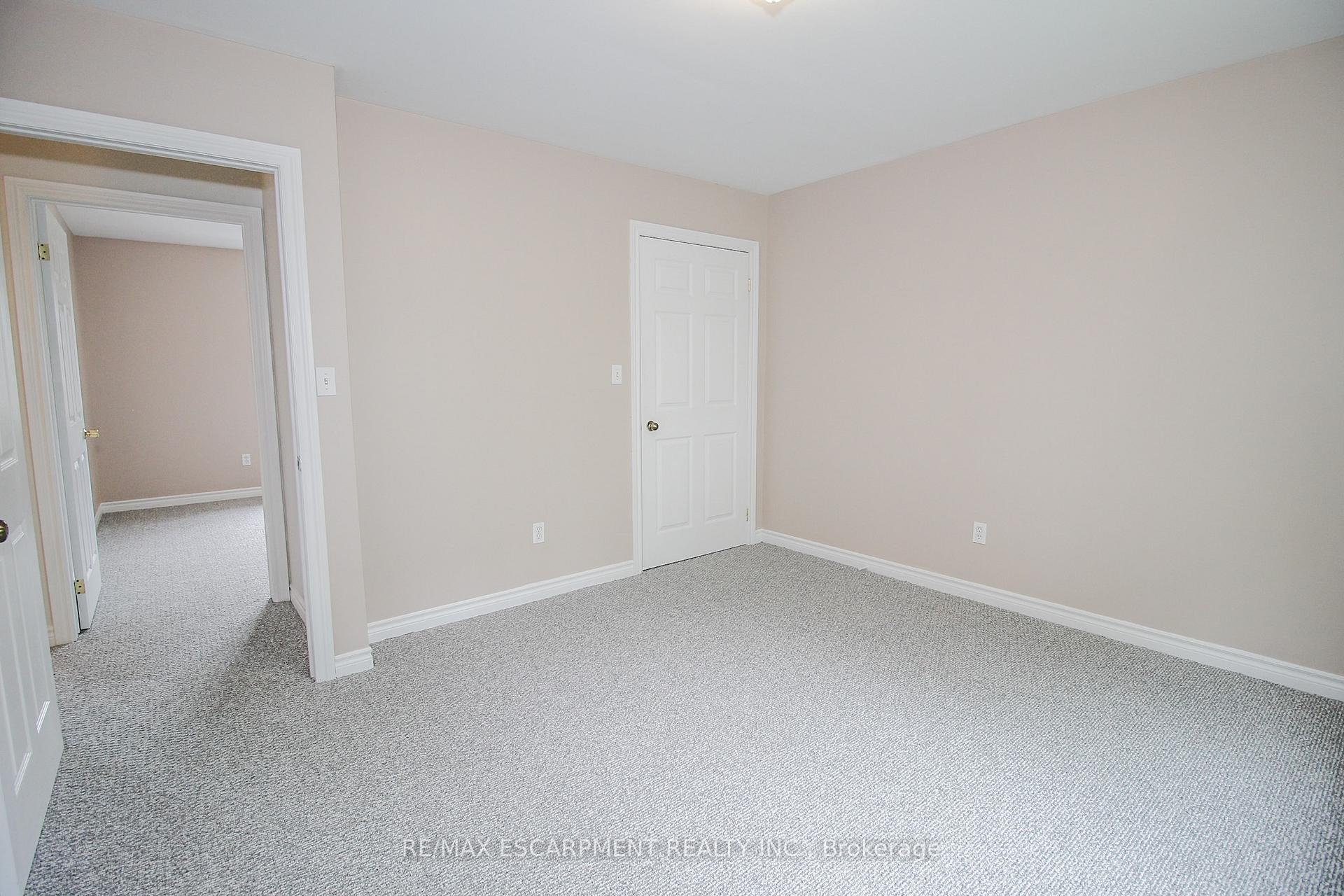 Photo 37 of 27B Walnut Street, St. Catharines, Secord Woods — HOMEH