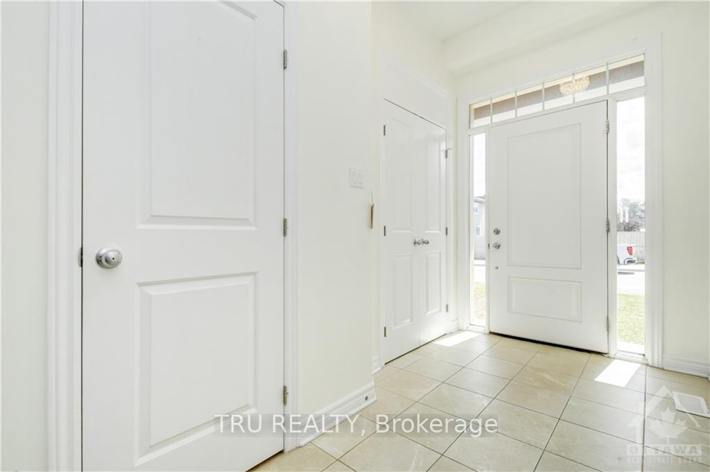 Photo 11 of 23 Merrill Street, Ottawa, Stittsville (North) — HOMEH