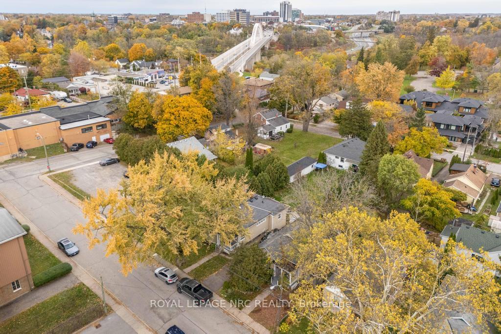 Photo 23 of 5 Lisgar Street, St. Catharines, Western Hill — HOMEH