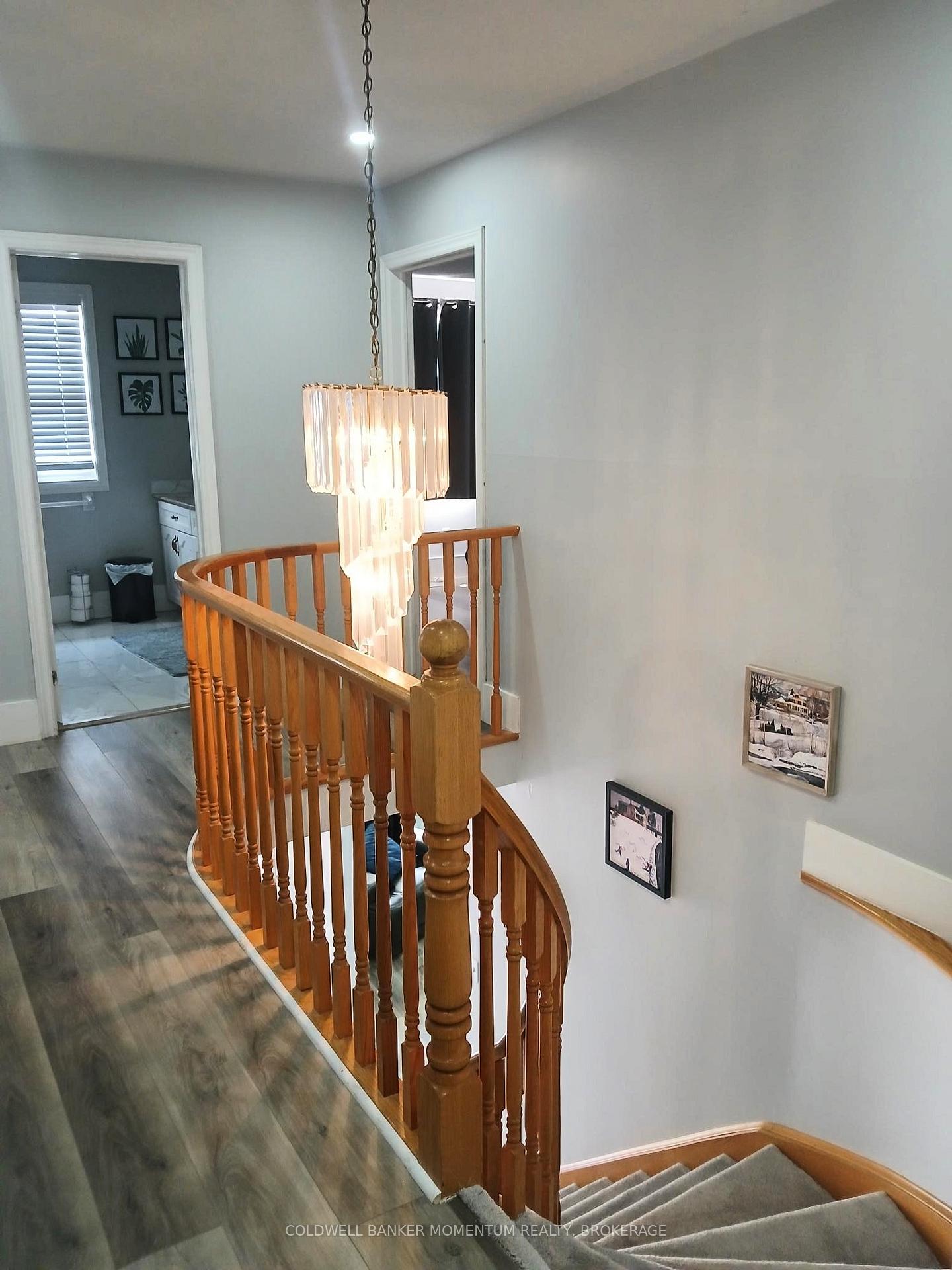 Photo 3 of 27 Mcintyre Avenue, St. Catharines, Rykert/Vansickle — HOMEH