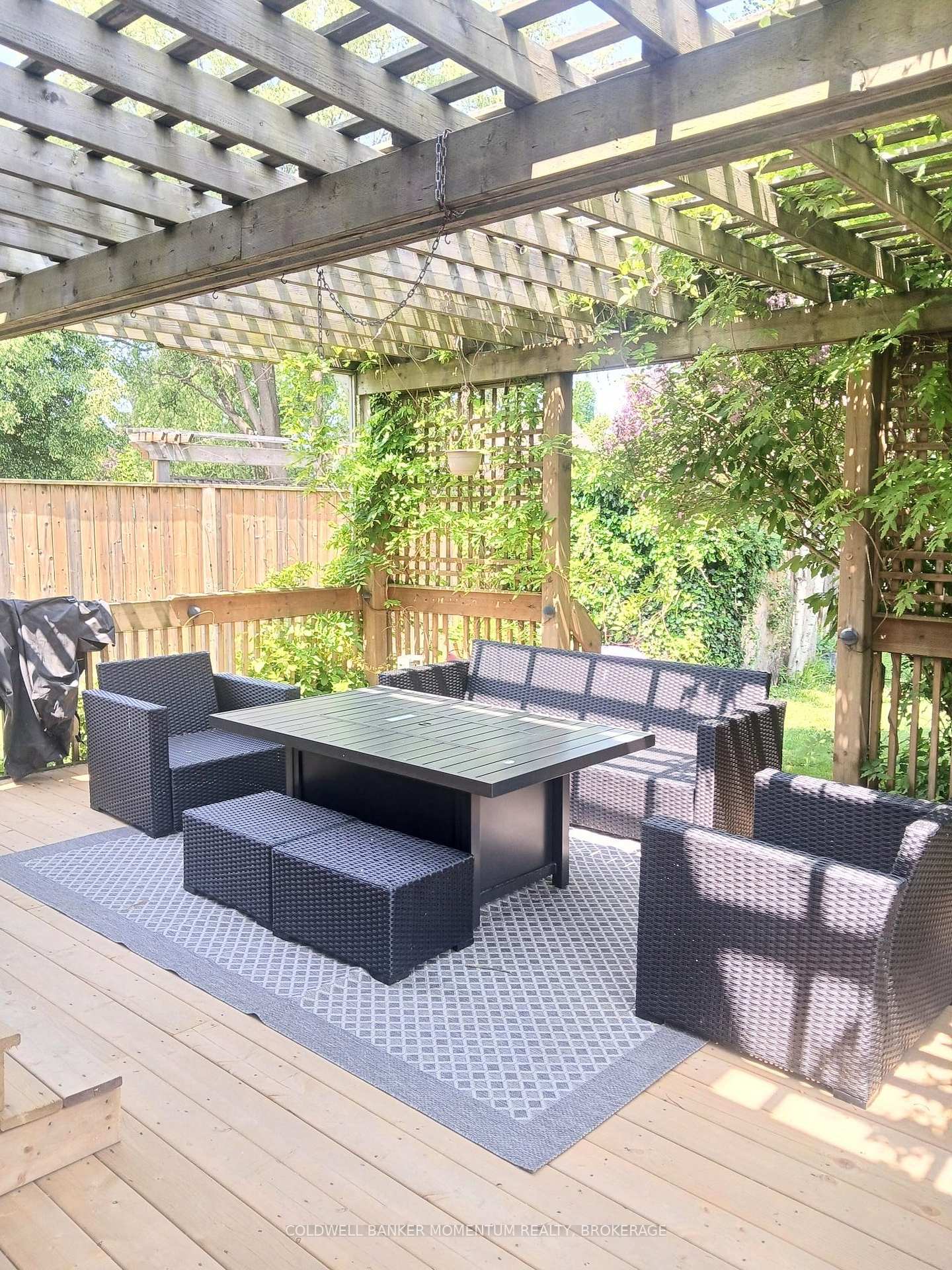 Photo 10 of 27 Mcintyre Avenue, St. Catharines, Rykert/Vansickle — HOMEH
