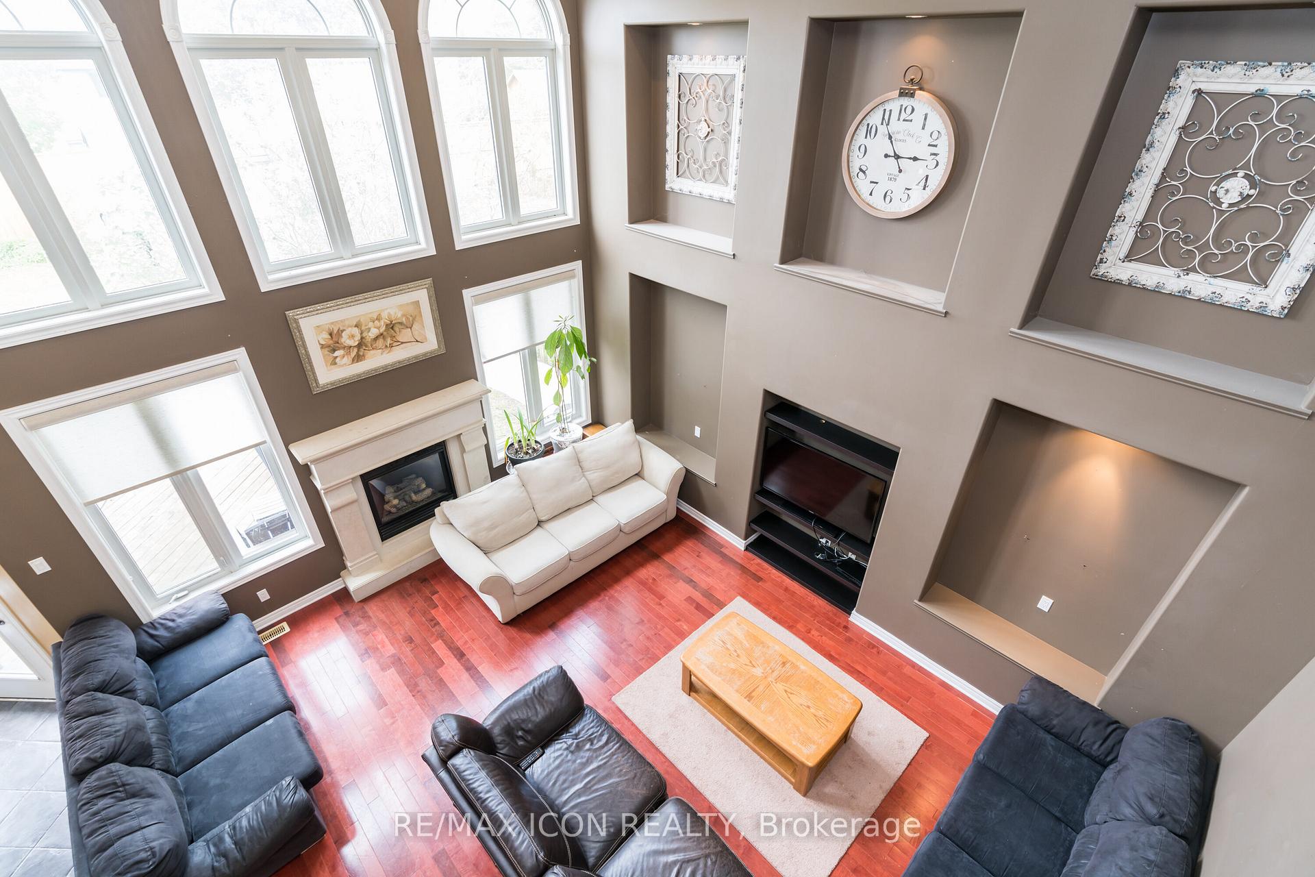 Photo 25 of 19 Redtail Court, St. Thomas — HOMEH