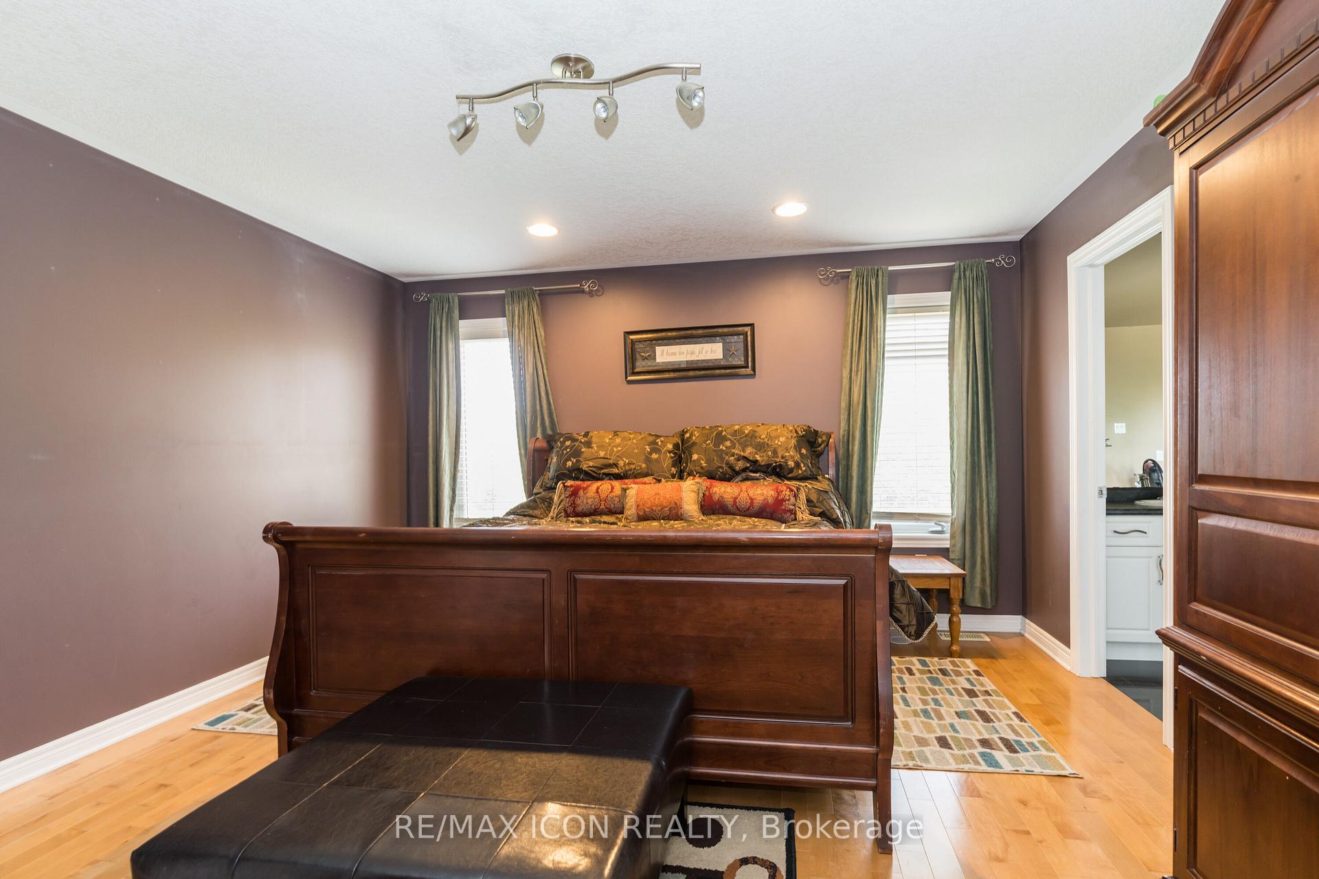 Photo 27 of 19 Redtail Court, St. Thomas — HOMEH