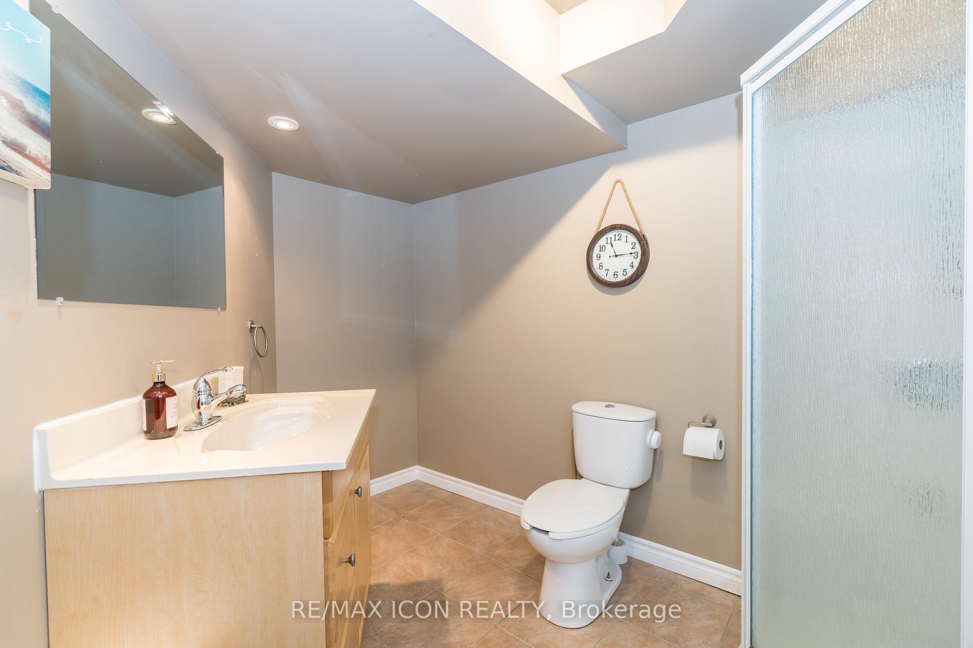 Photo 40 of 19 Redtail Court, St. Thomas — HOMEH