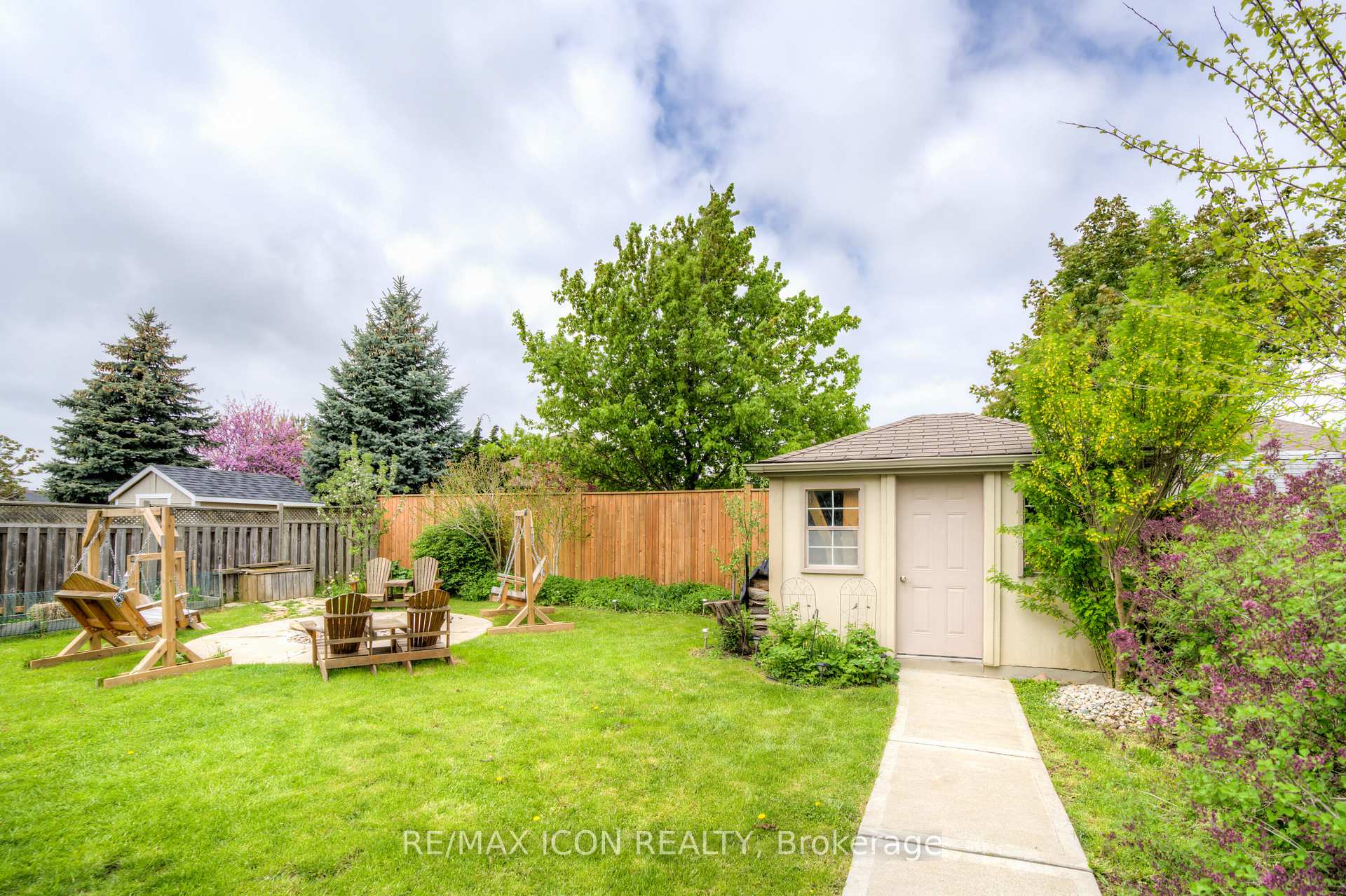 Photo 43 of 19 Redtail Court, St. Thomas — HOMEH