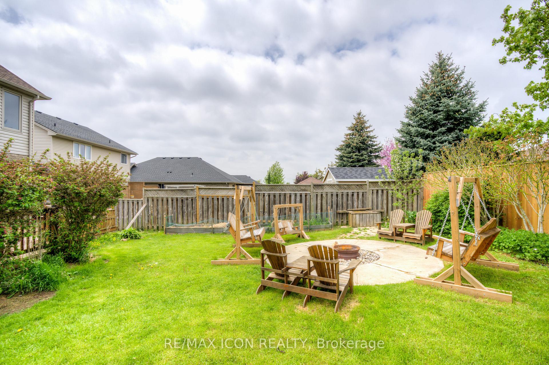 Photo 45 of 19 Redtail Court, St. Thomas — HOMEH