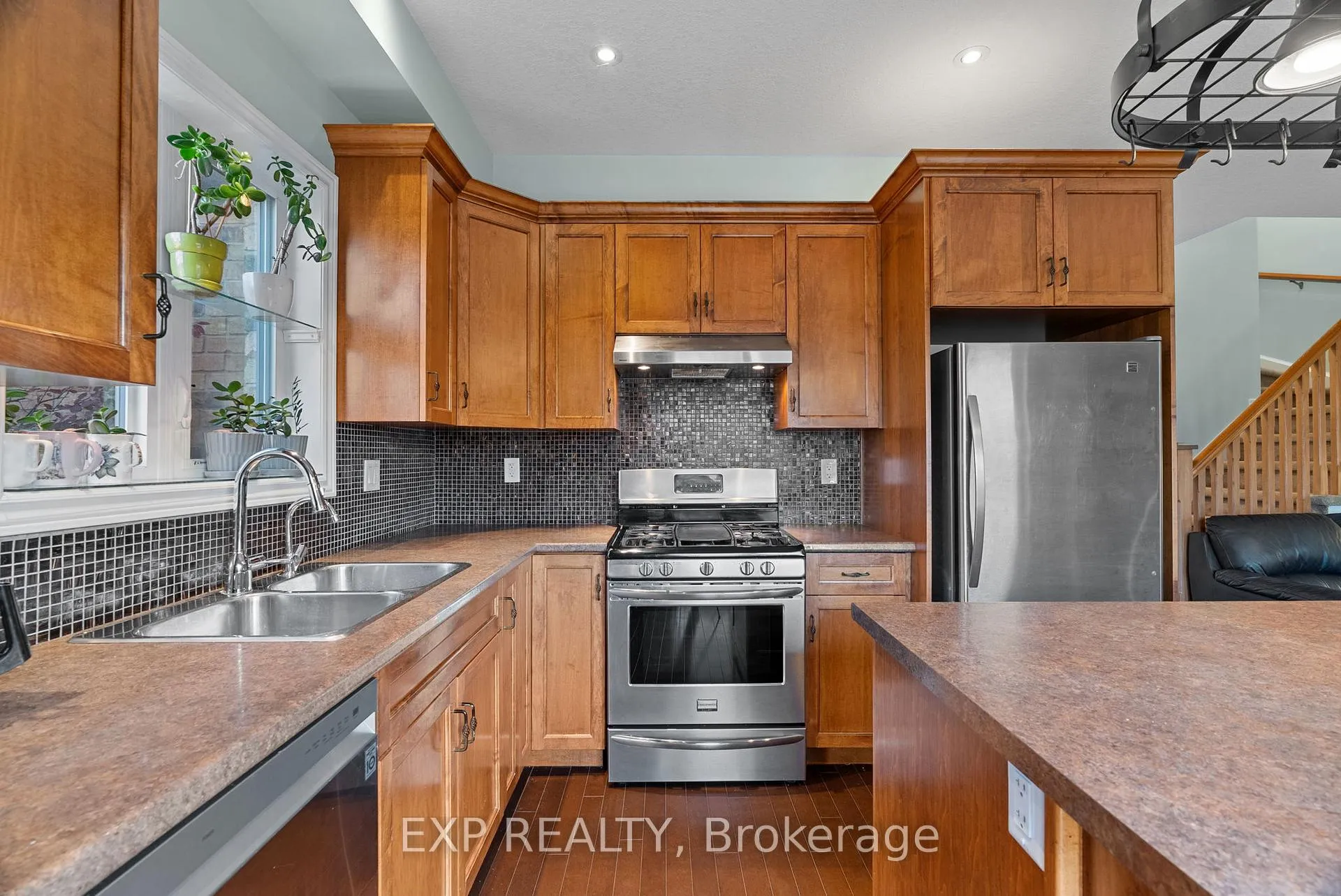 Photo 17 of 25 Brown Street, Stratford — HOMEH