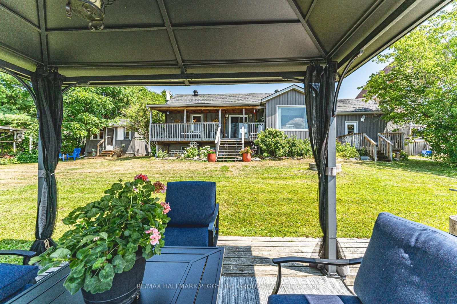 Photo 23 of 5580 Penetanguishene Road, Springwater, Rural Springwater — HOMEH