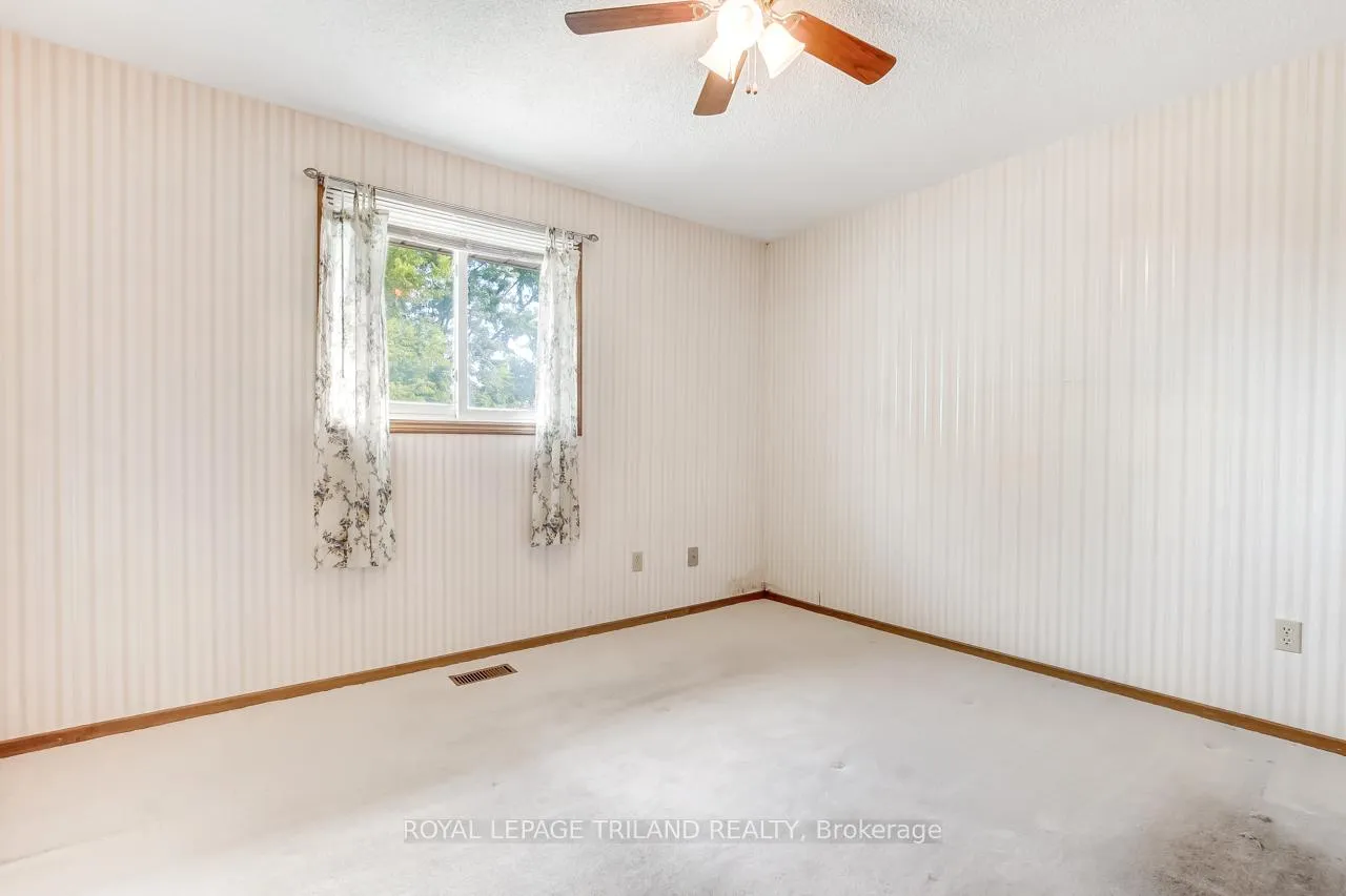 Photo 11 of 306 Highview Drive, St. Thomas — HOMEH