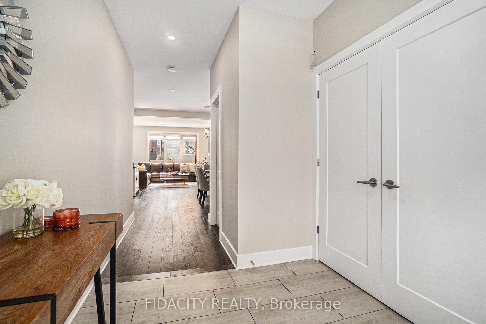 Photo 3 of 644 Eagle Crest Heights, Ottawa, Stittsville (North) — HOMEH