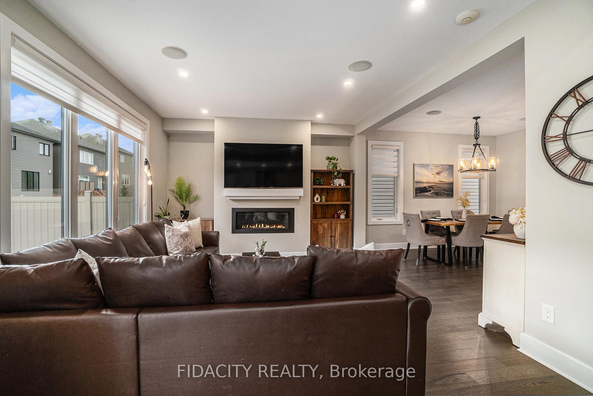 Photo 6 of 644 Eagle Crest Heights, Ottawa, Stittsville (North) — HOMEH
