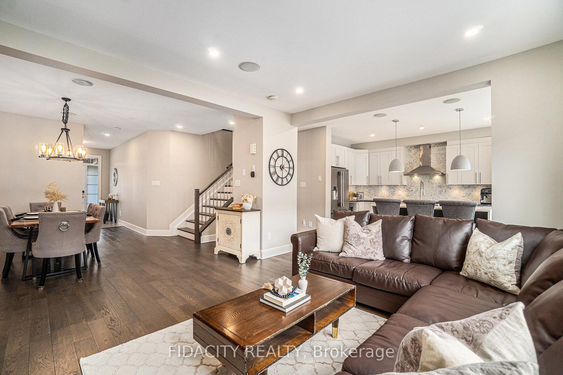 Photo 8 of 644 Eagle Crest Heights, Ottawa, Stittsville (North) — HOMEH